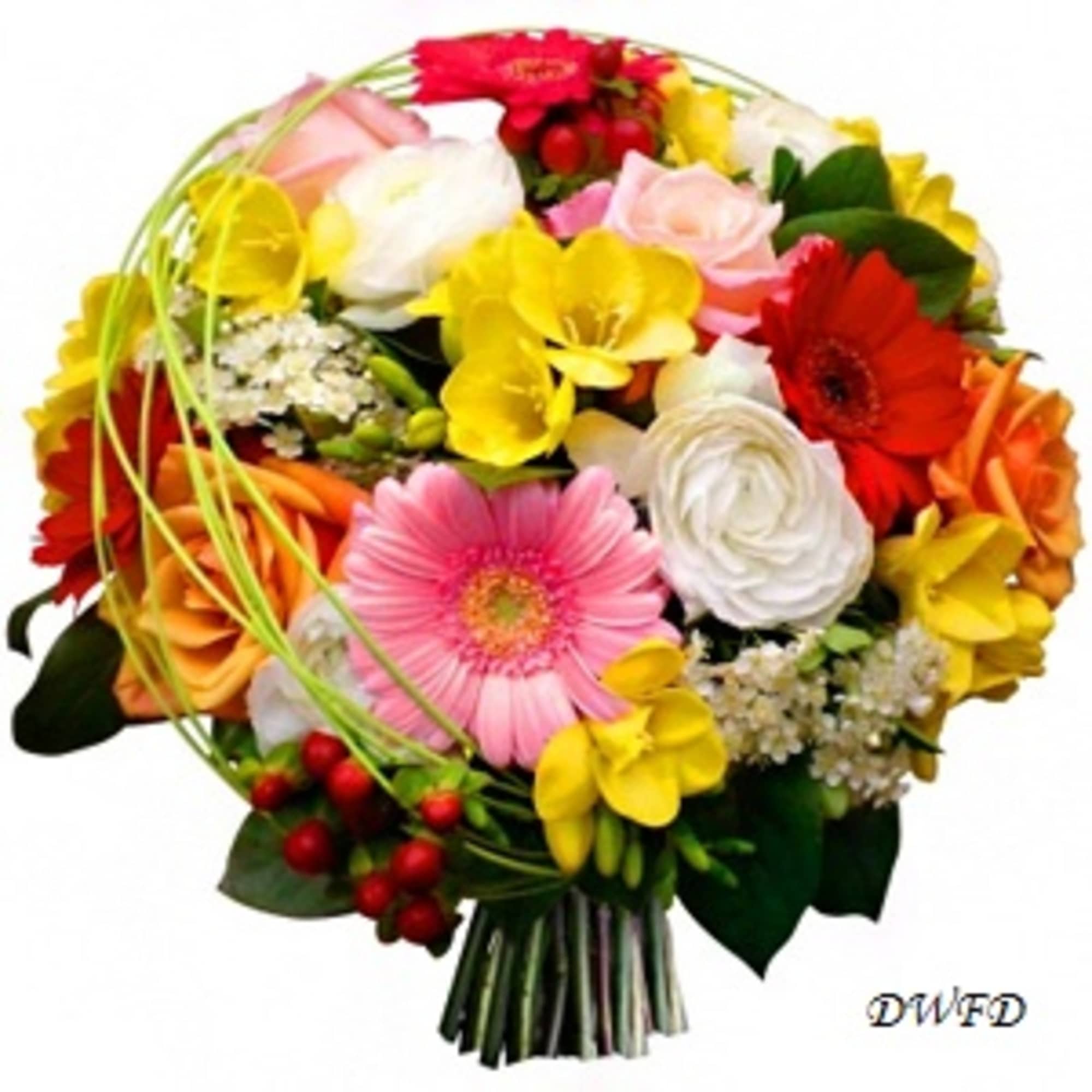 Enlighten someone&#039;s day with the gorgeous vase of blooming vibrancy