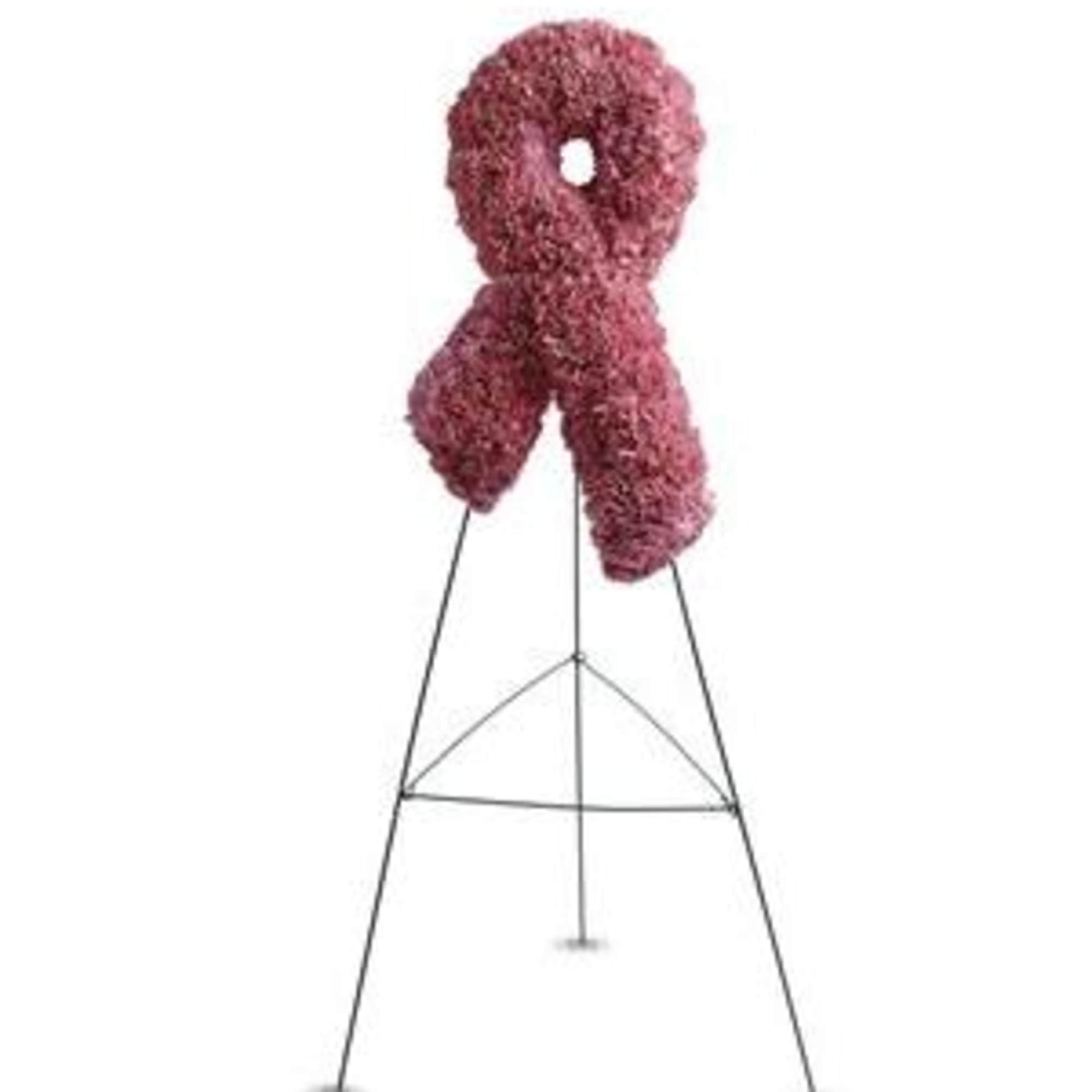 Beautiful fragrant pink carnations &ndash; a pav&eacute; of fresh flowers, formed into