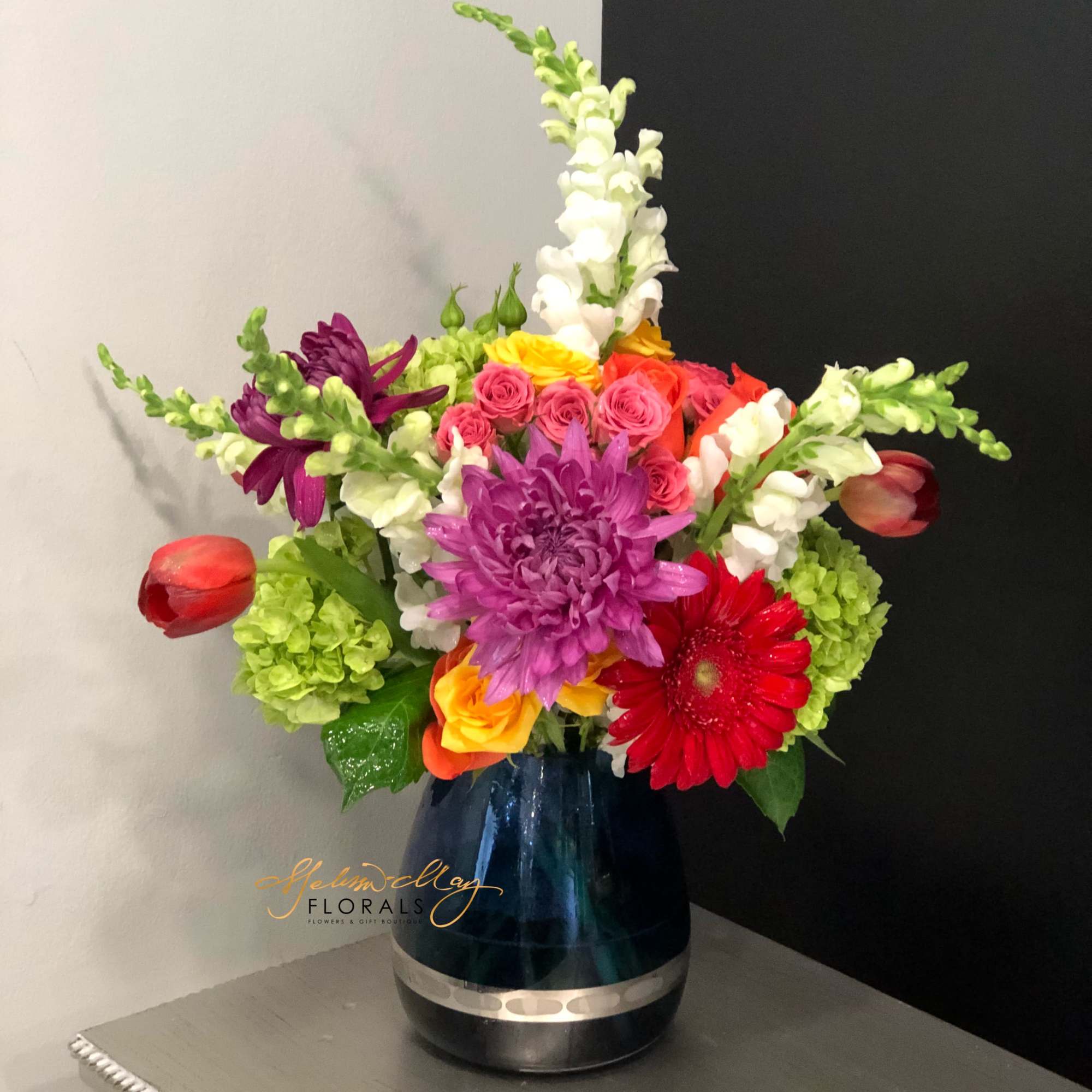 A load of beautiful flowers to put a huge smile on anyone;&#039;s