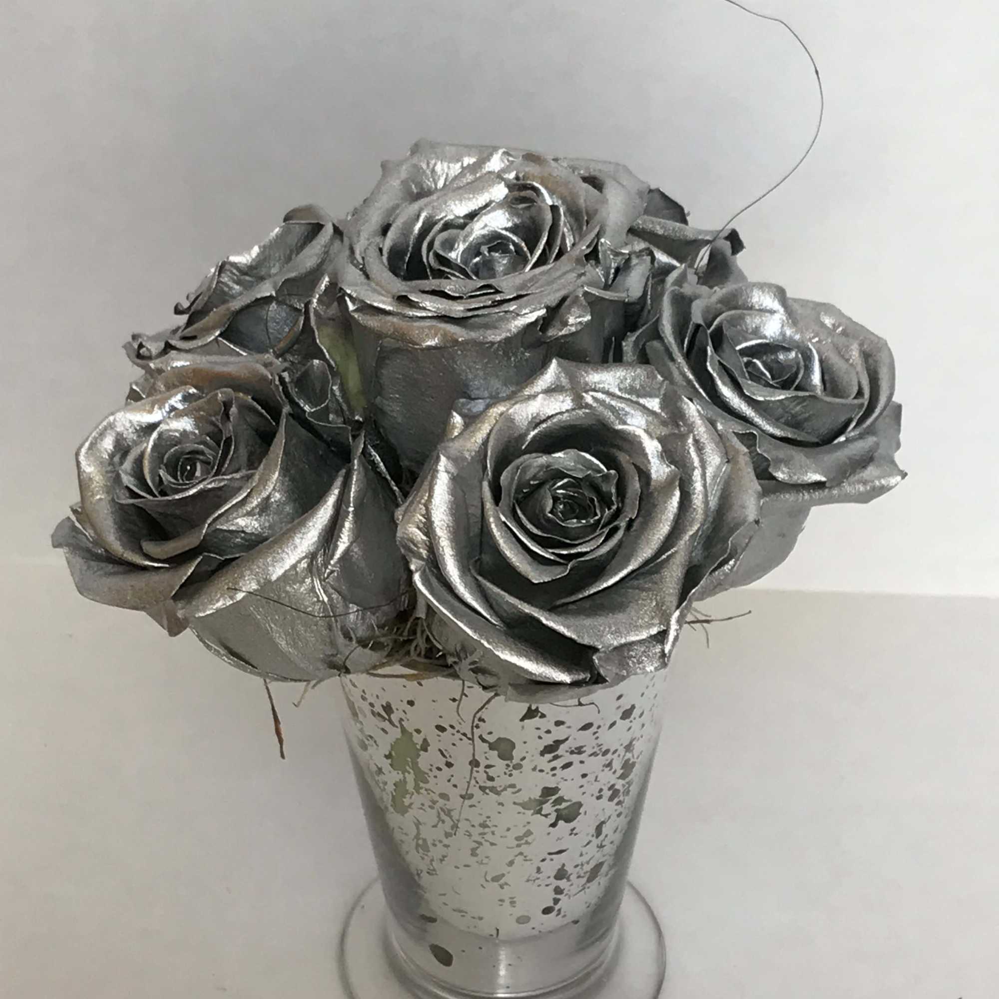 Royal collection  offers many preserved rose options.   Imagine the Royal collection  offers many preserved rose options.   Imagine the