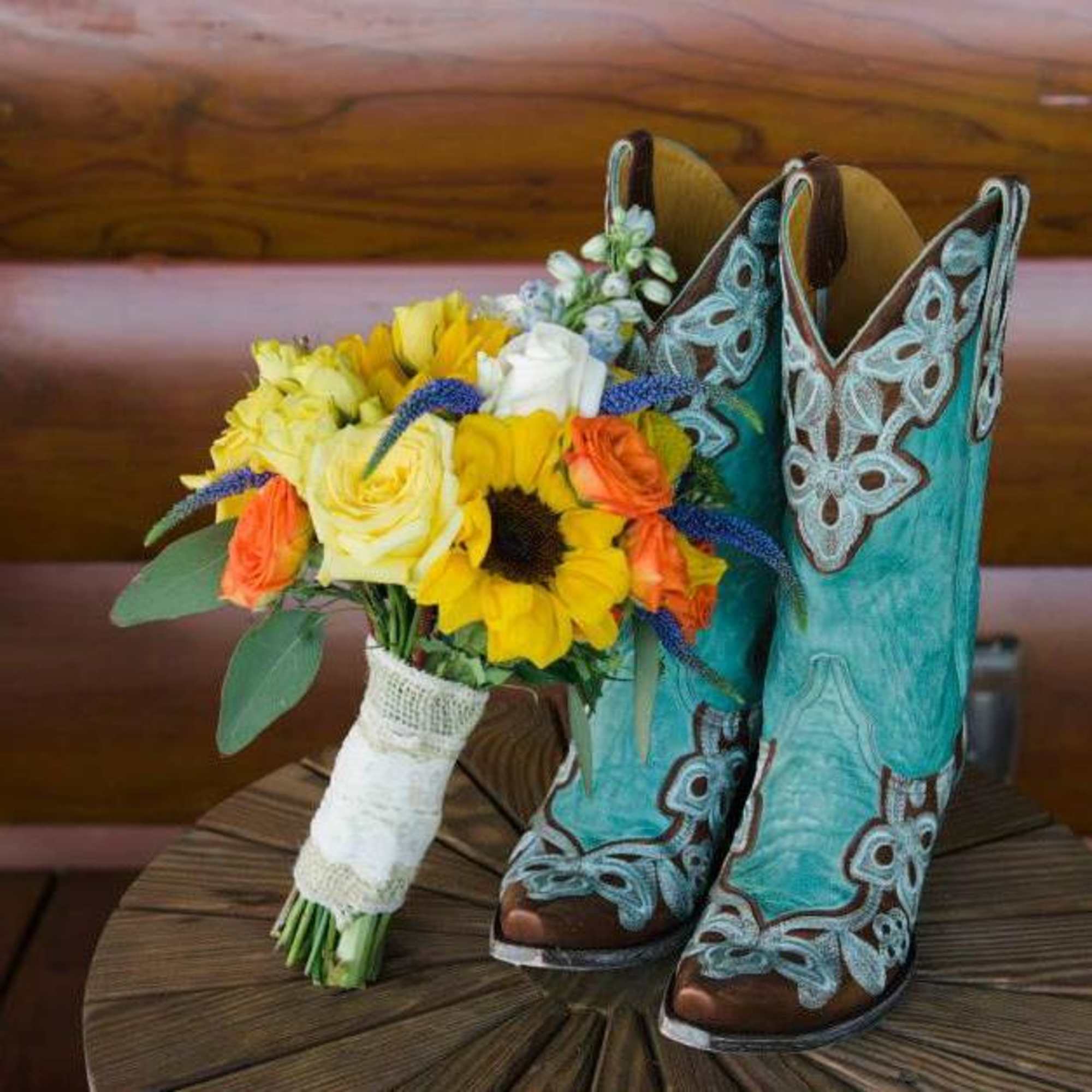 In this bouquet we kept it simple we use Sunflowers, Yellow and In this bouquet we kept it simple we use Sunflowers, Yellow and