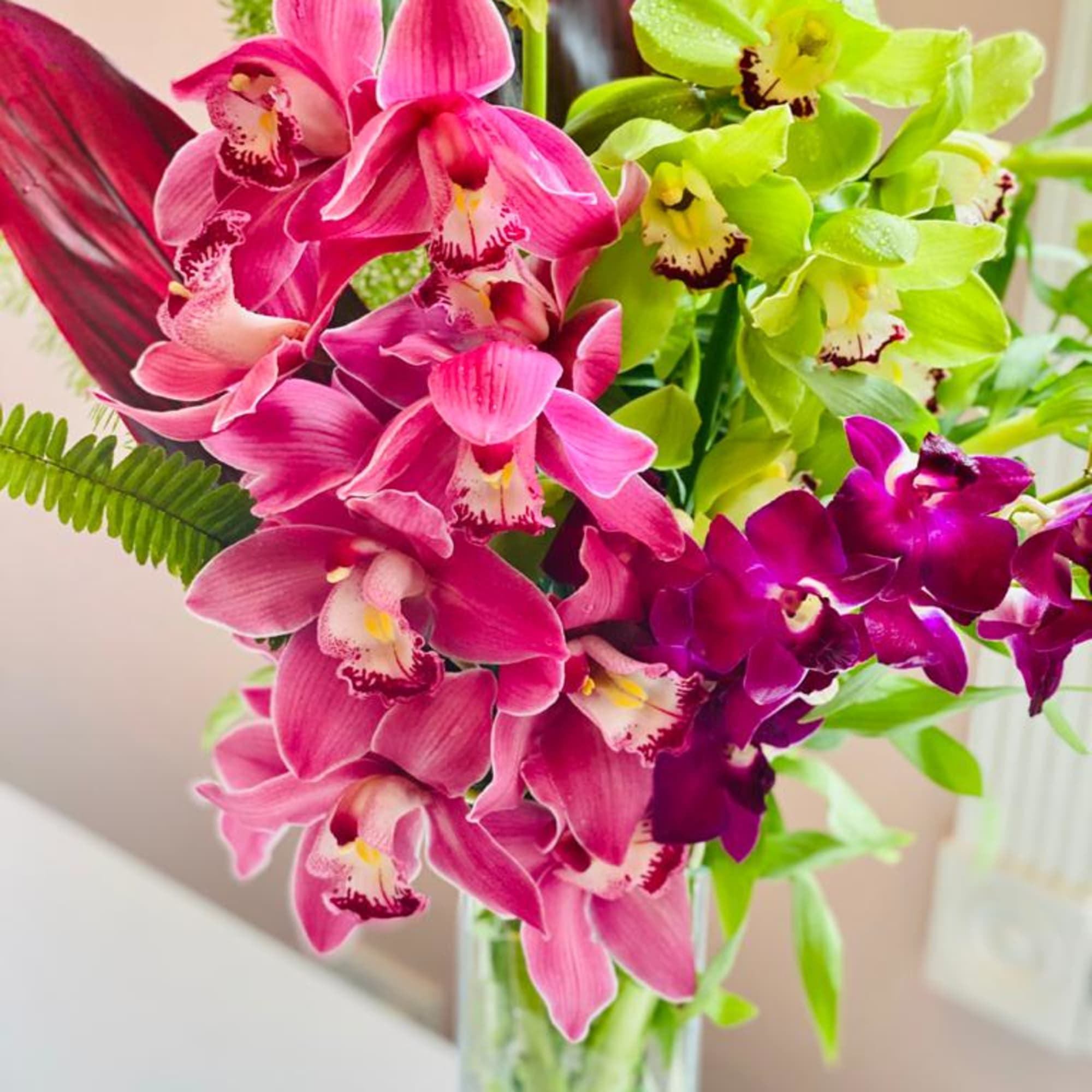 A lush and playful creation that can brighten anyone&rsquo;s day. This stunning