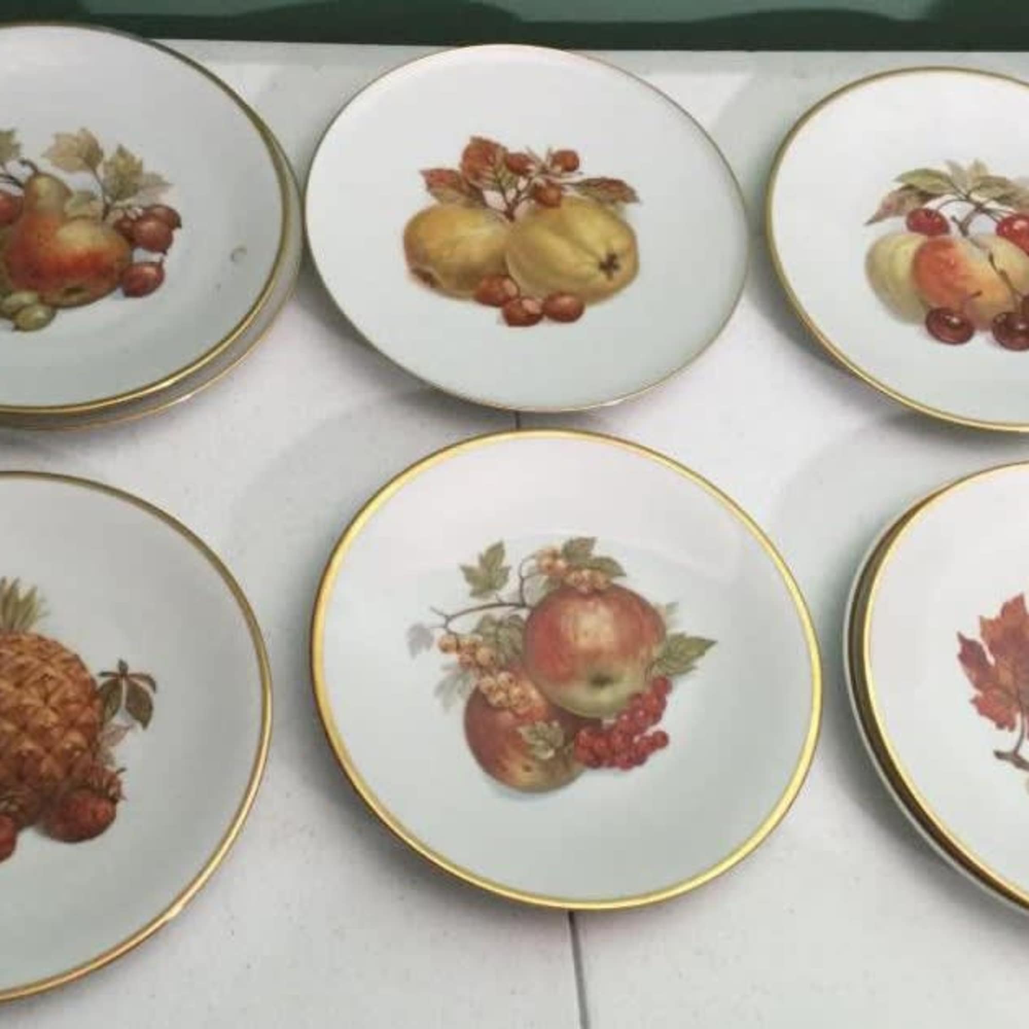 Visit our new ANTIQUES, ART and GIFTS DEPARTMENT here at NEWTONS GREENHOUSE