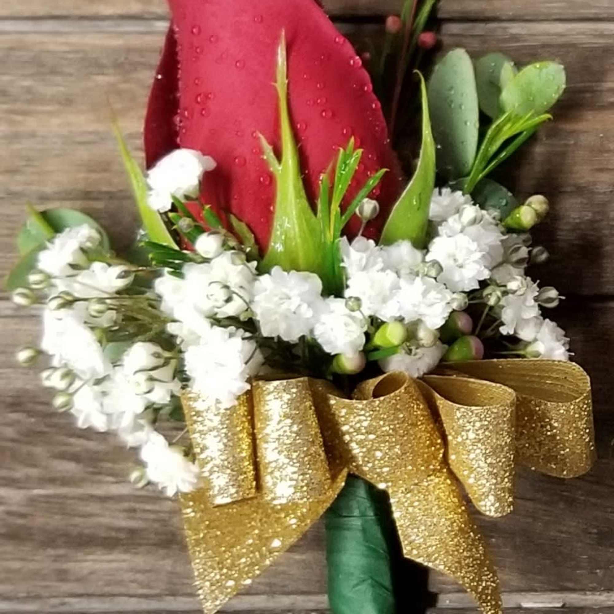 Rose Boutonni&egrave;re *Choose your color of rose and ribbon.