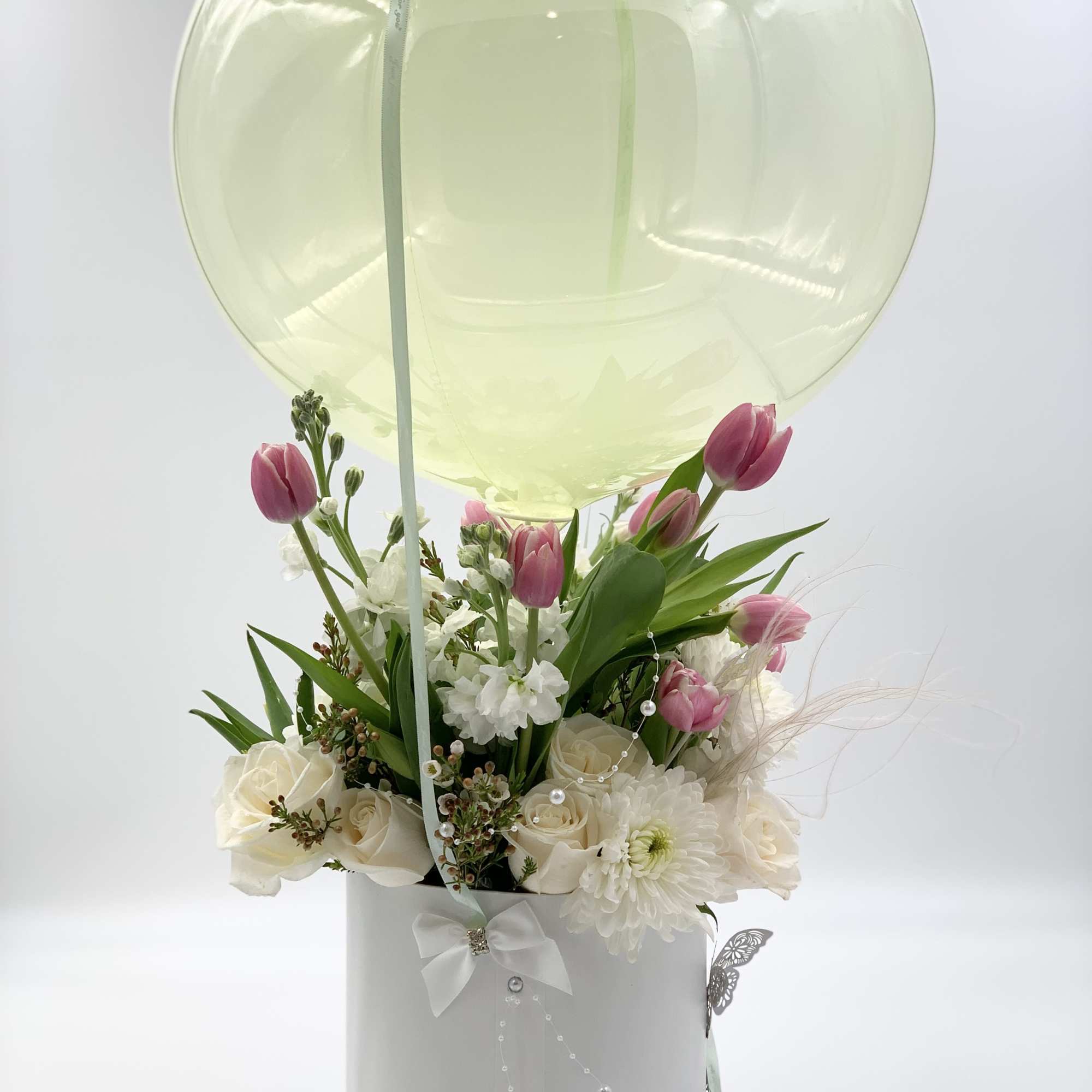 Bubble balloon flower arrangement. Choose your own pallet. Arrangement will be delivered