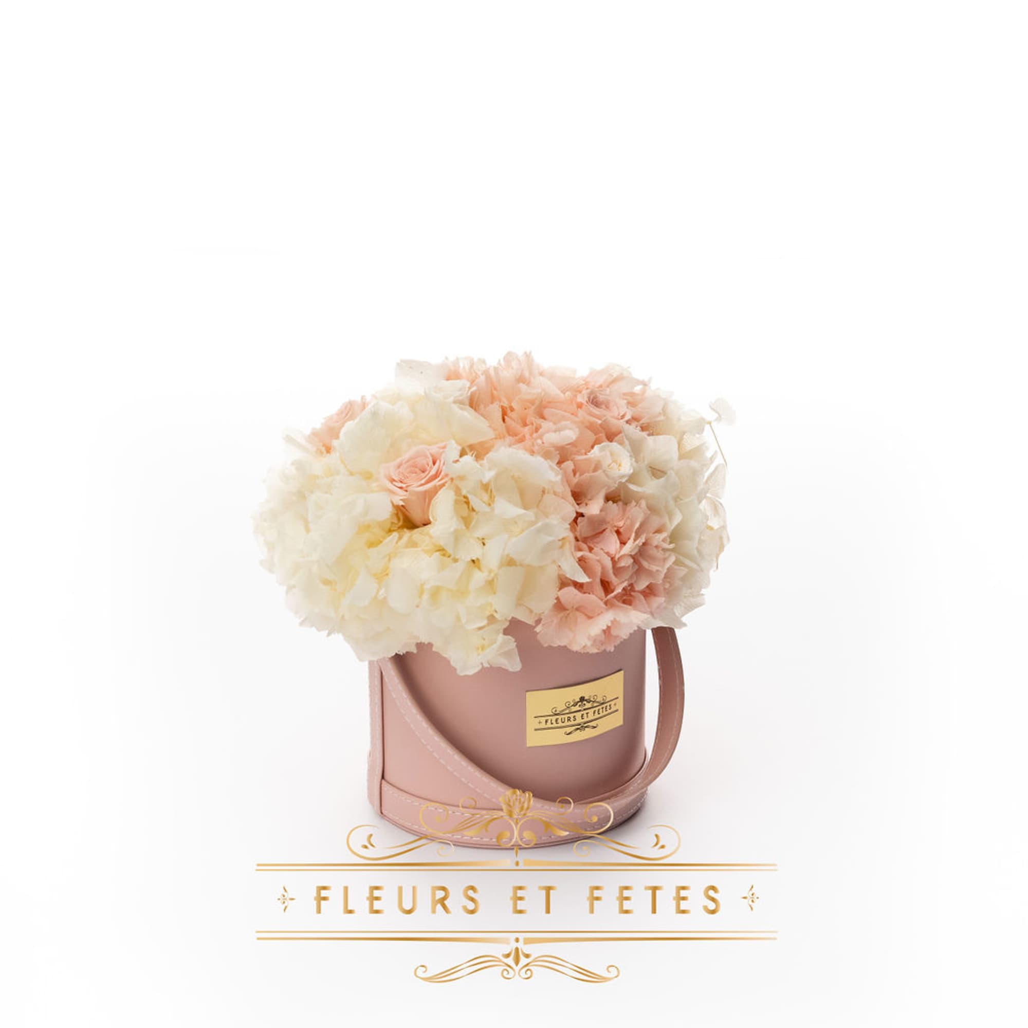 This timeless arrangement is a part of our Everlasting Collection and features