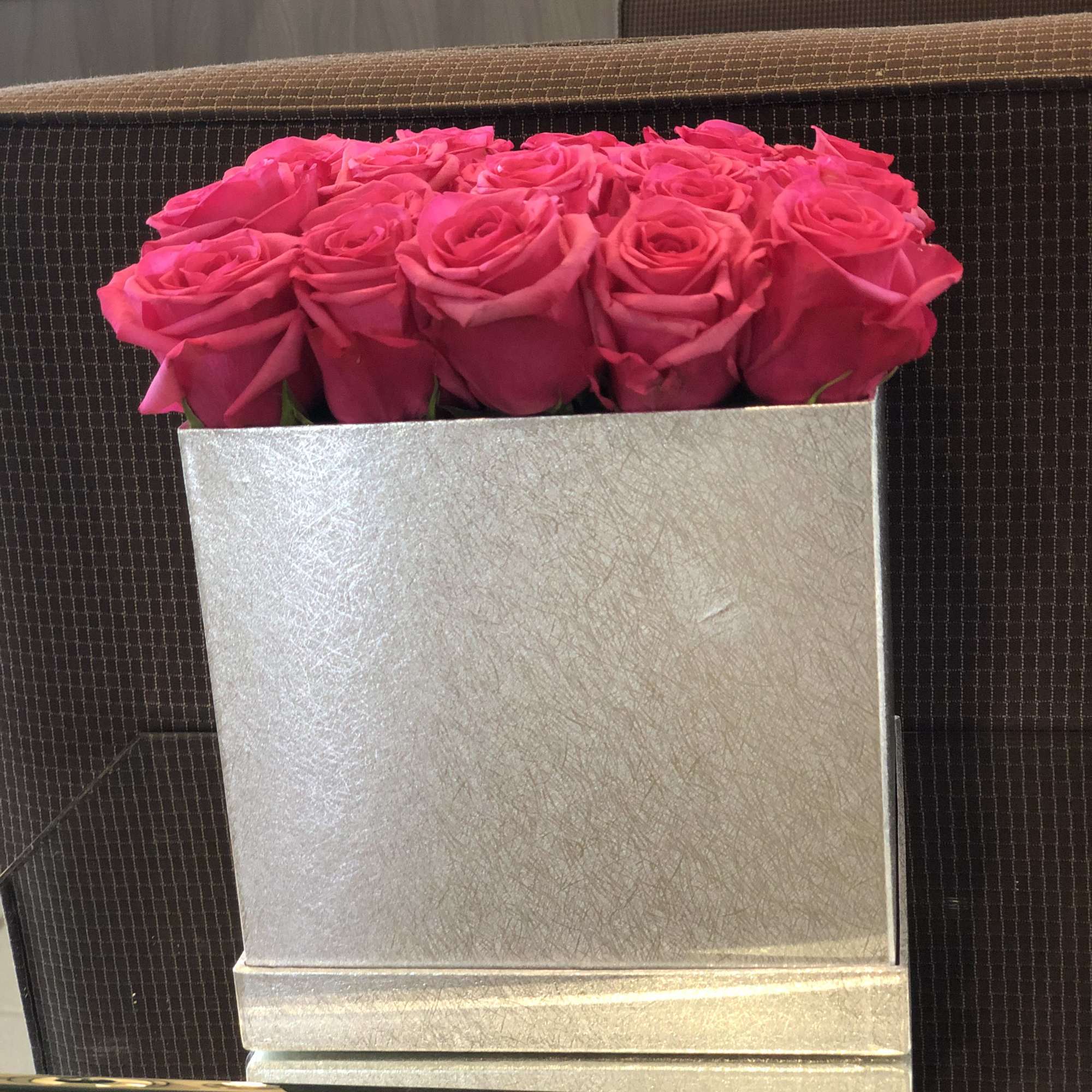 The modern way of giving roses. 

Best color matched box will be