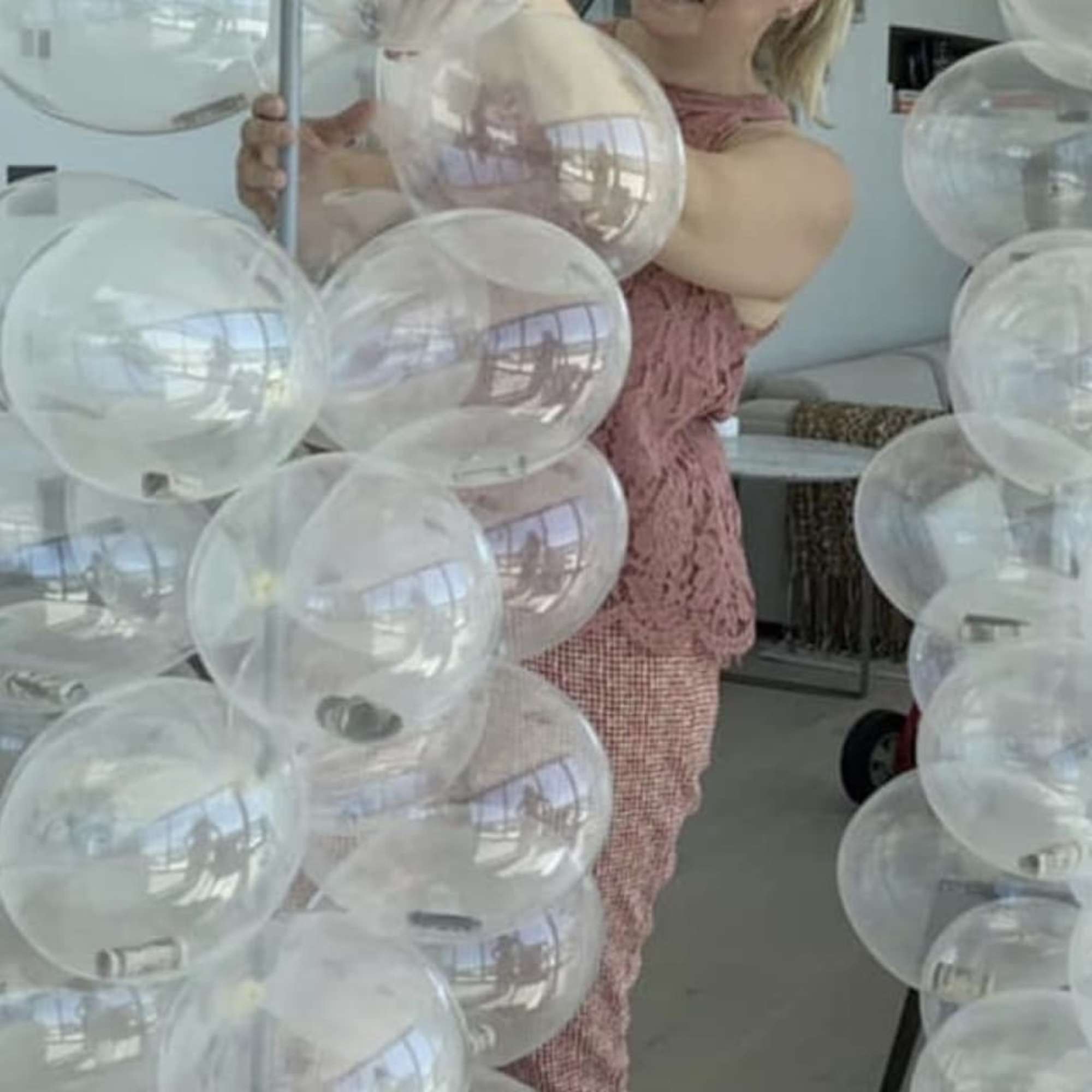 Balloon colors of customer choice. Made from latex balloons. Approximately 6 feet