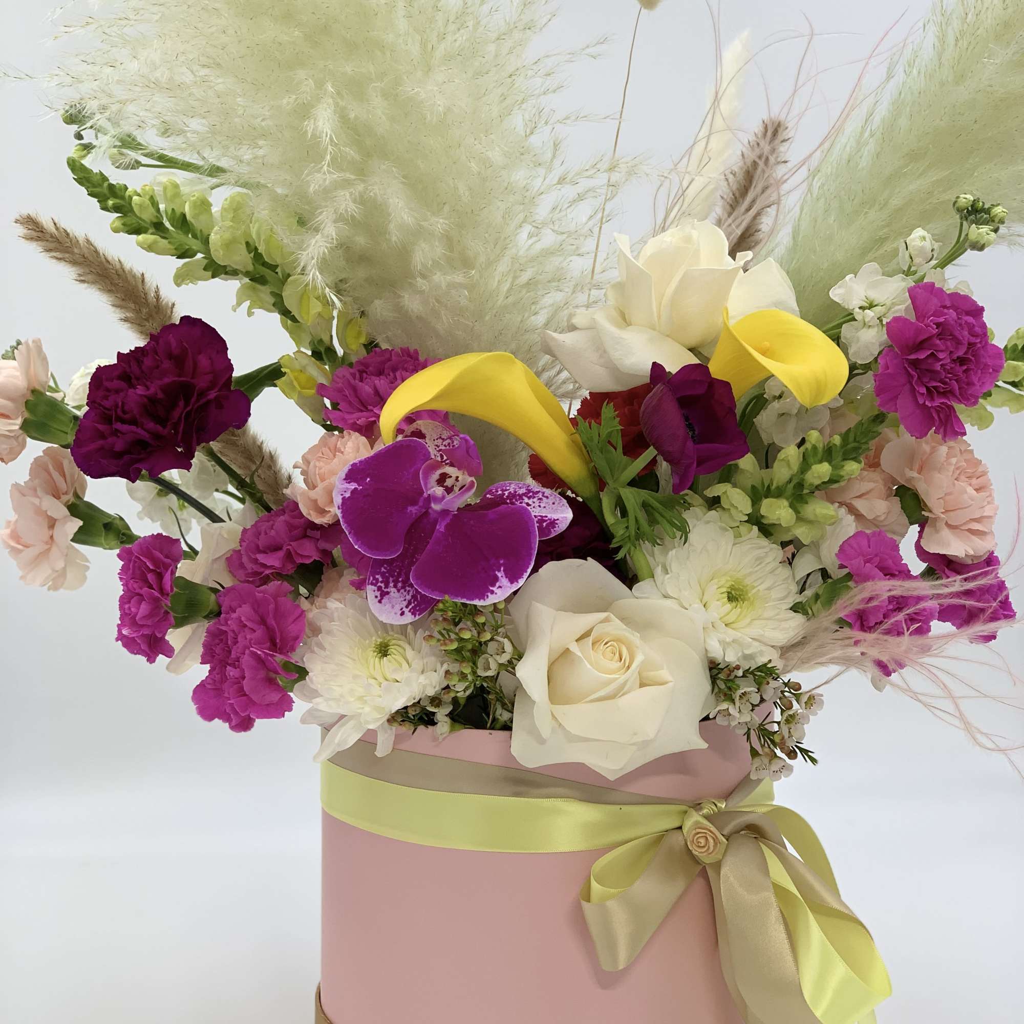 Fresh mixed flowers including pampas grasses, you may choose your own colors.