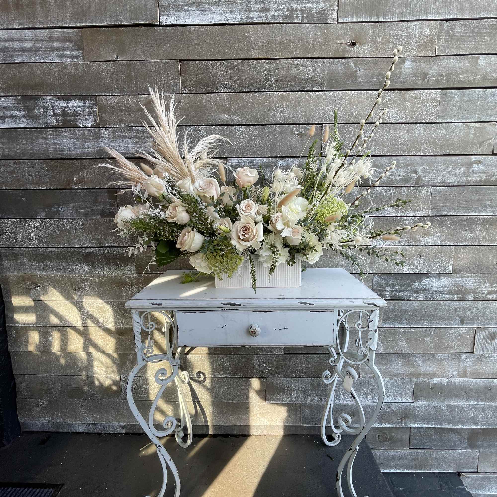 Beautifully stunning , above and beyond. Find the highest wow factor with Beautifully stunning , above and beyond. Find the highest wow factor with