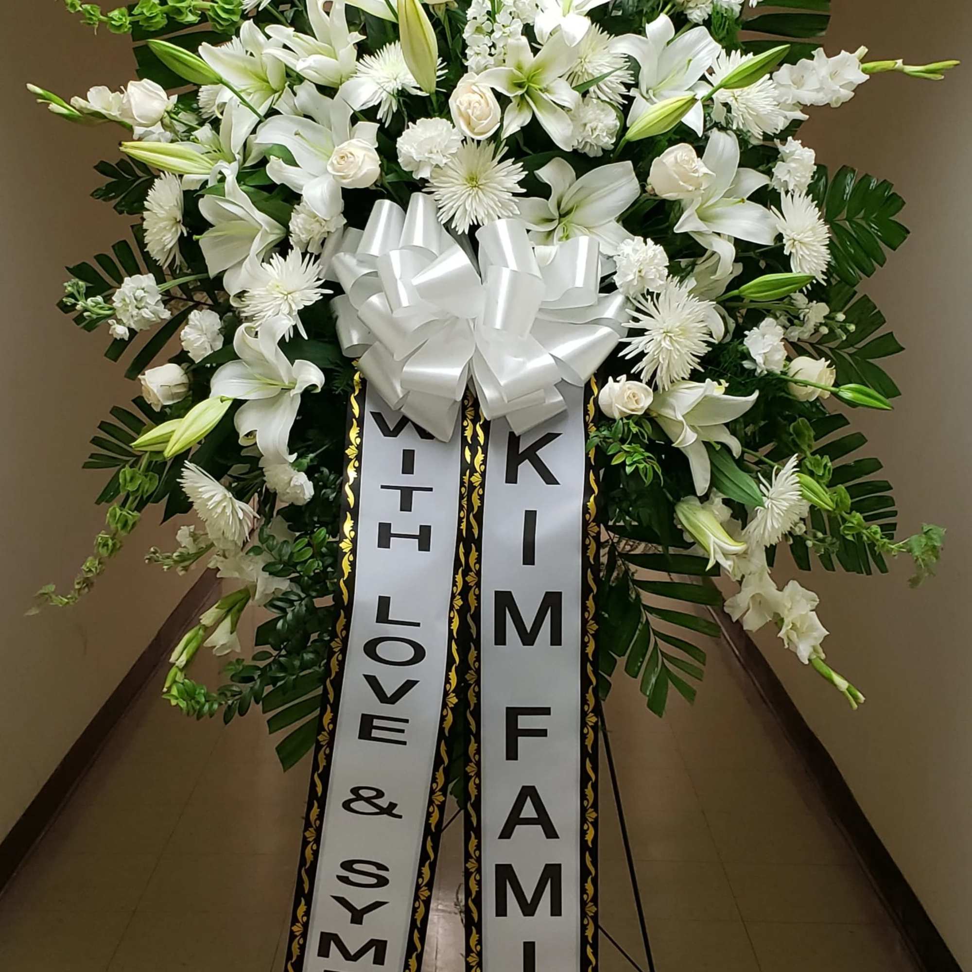 GRAND SYMPATHY SPRAY IN WHITE WITH 2 PRINTED VERTICAL BANNERS BY TWIN GRAND SYMPATHY SPRAY IN WHITE WITH 2 PRINTED VERTICAL BANNERS BY TWIN