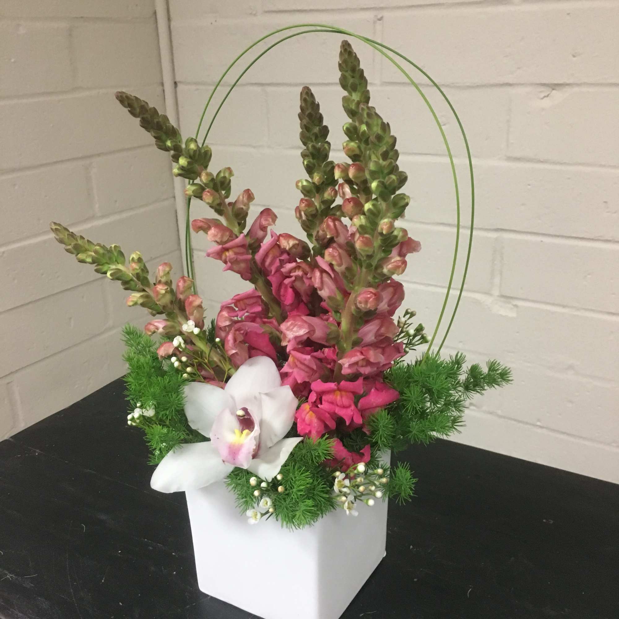 Approx Dimensions:  4L x 4W x 15H  Chic arrangement full