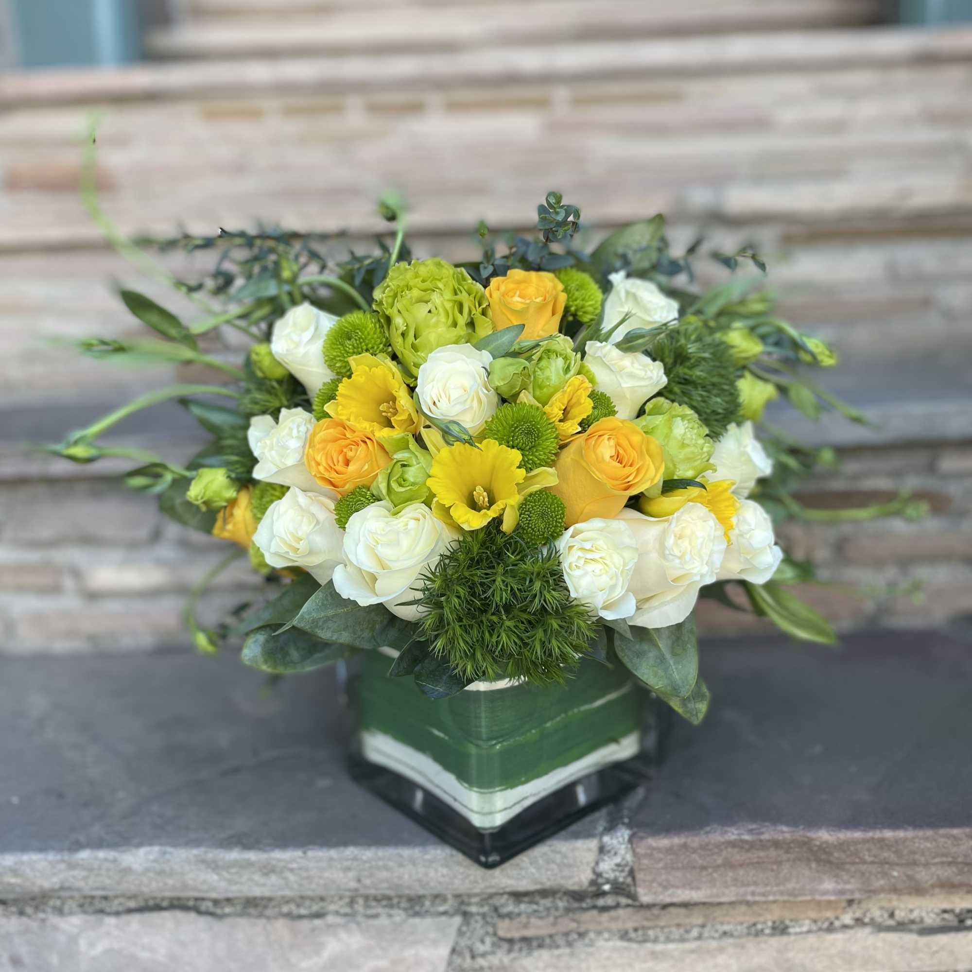 Compact arrangement  Compact arrangement