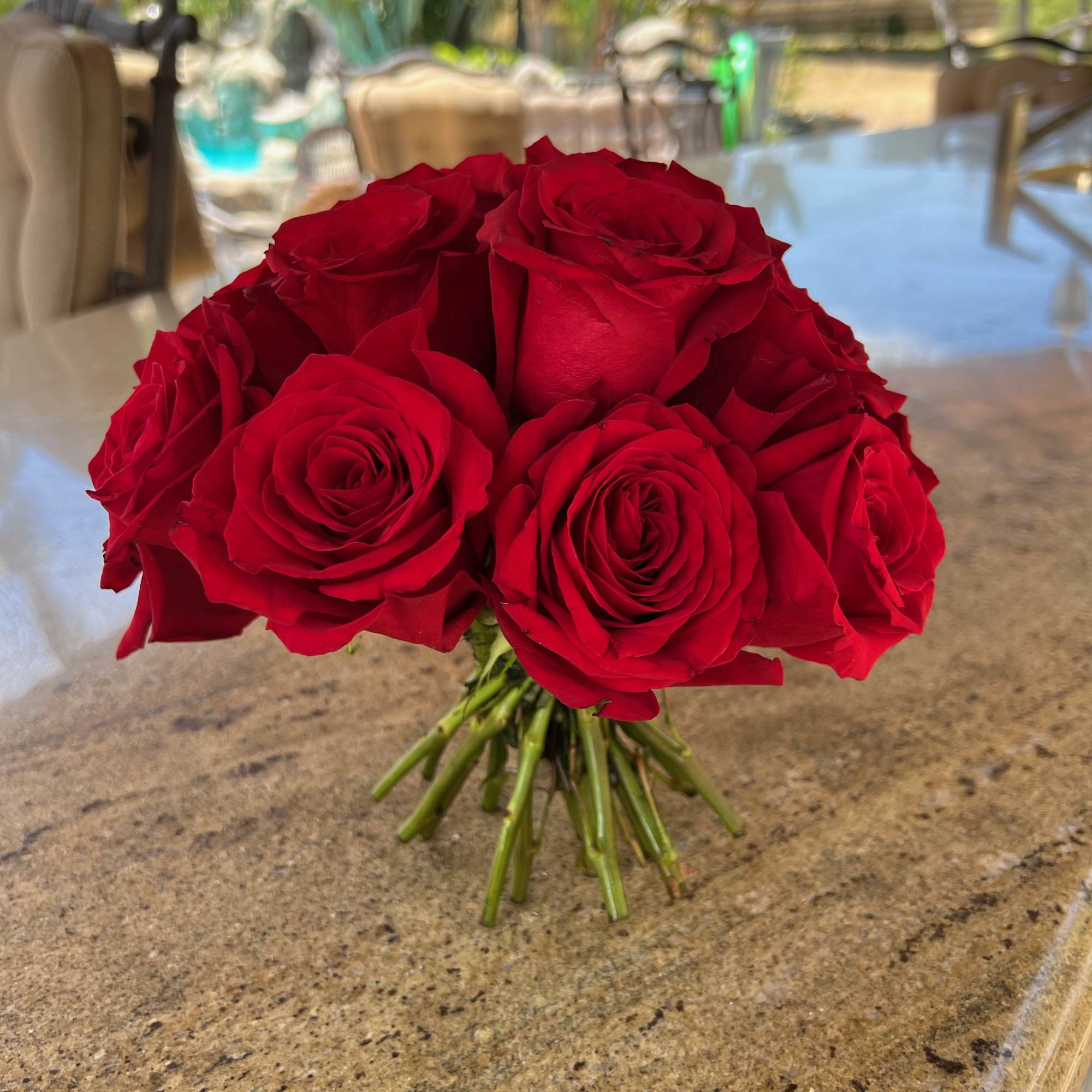 18 stems of straight red roses makes such a wow statement. It