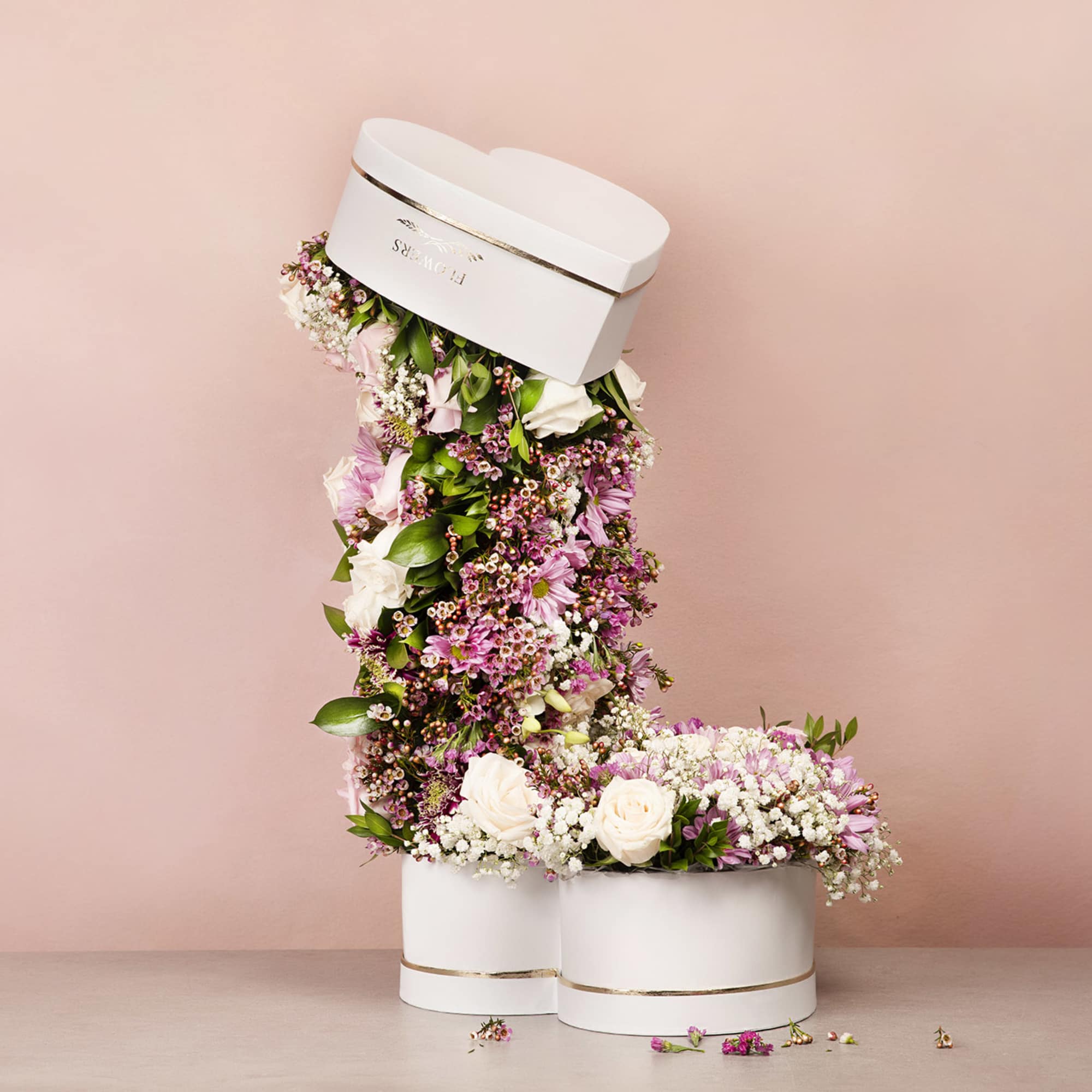 Mixed flower waterfall imitation. Flower pallet customer may choose. Designer will pick