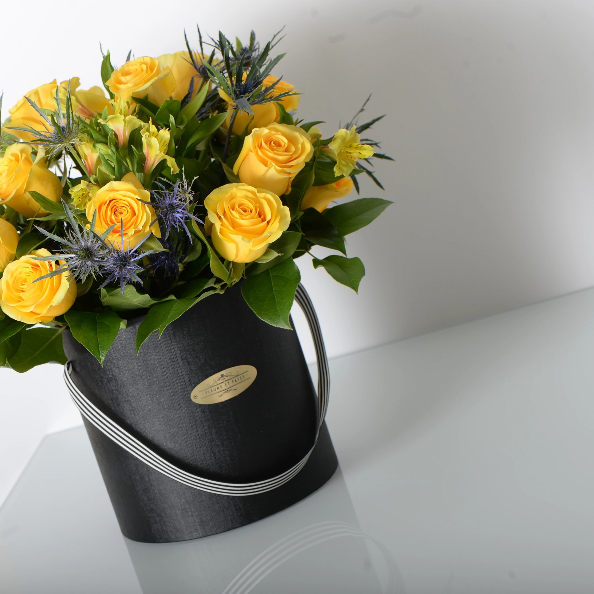 Featuring fresh flowers.
The happiest color in the spectrum, yellow is a friendly