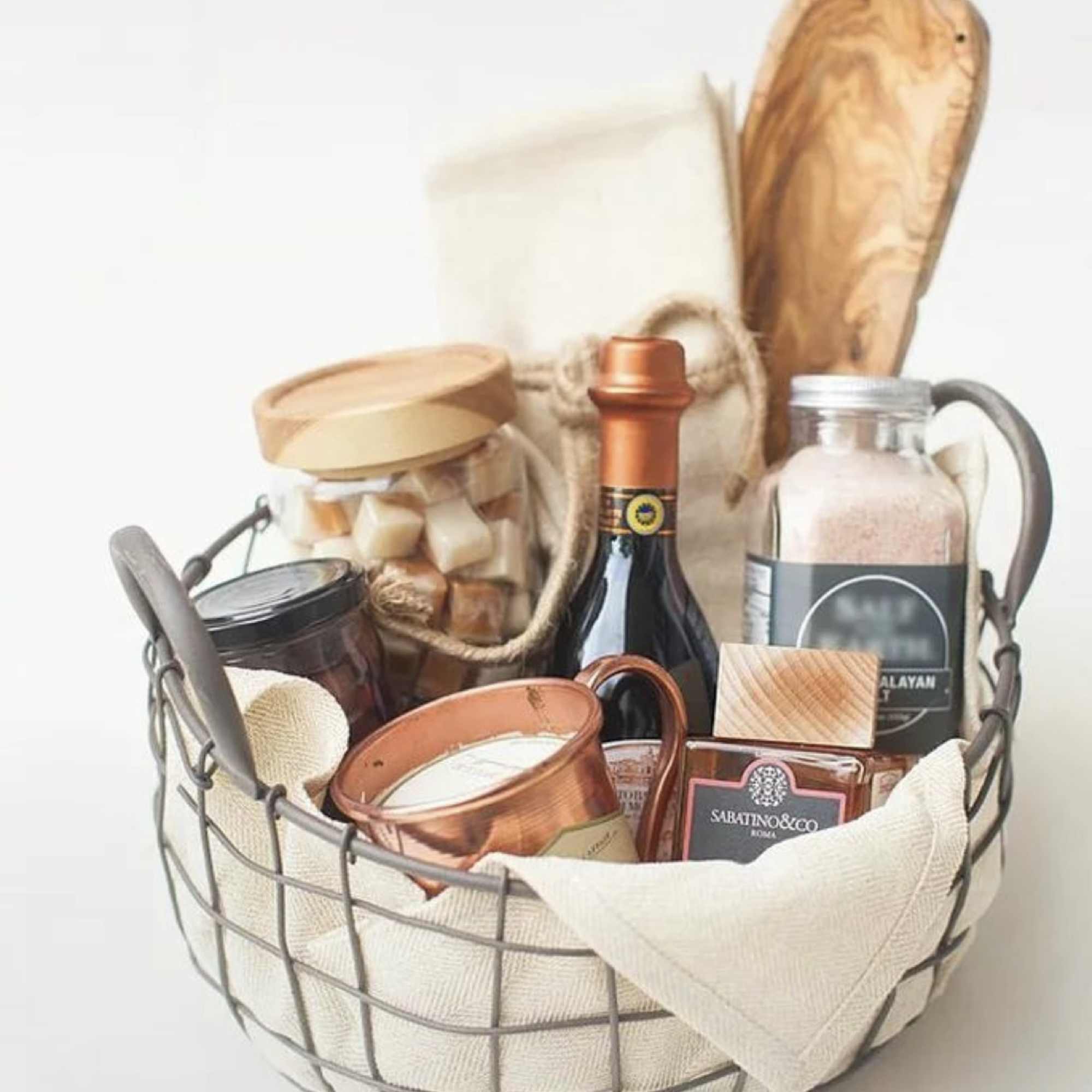 What do you send as a housewarming gift ? Don&rsquo;t fret, we&rsquo;ve