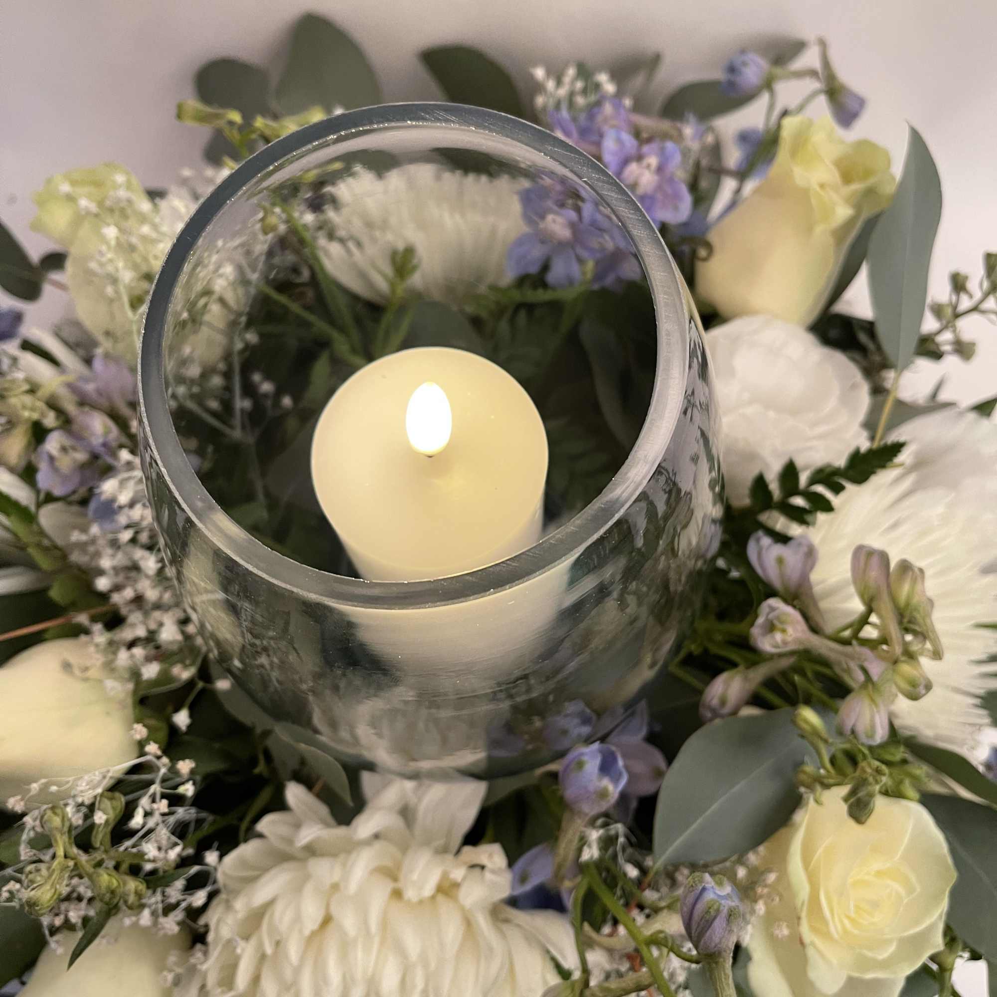 Battery operated candle 