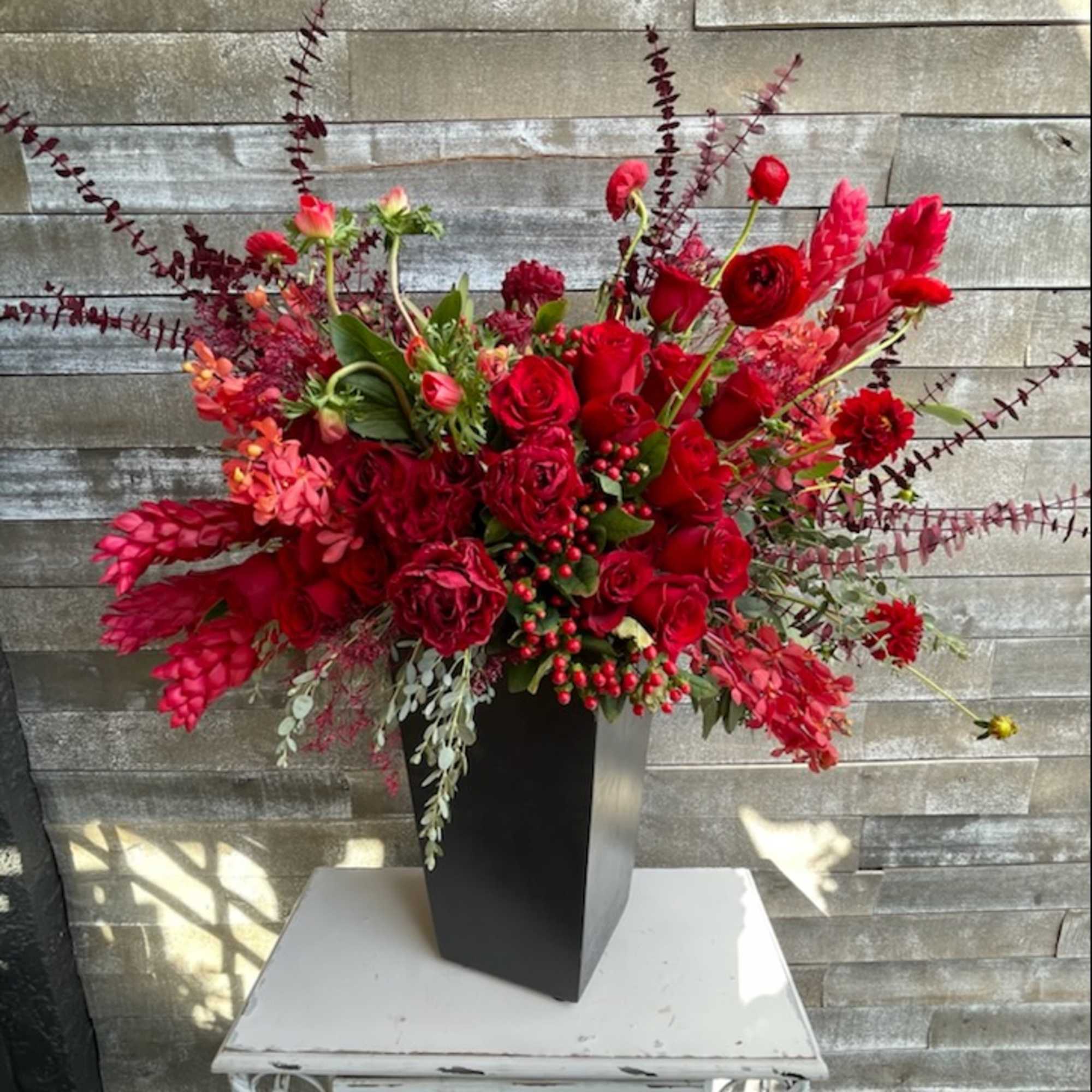 beautiful red crimson and burgundy mixed into a super sized ceramic container beautiful red crimson and burgundy mixed into a super sized ceramic container