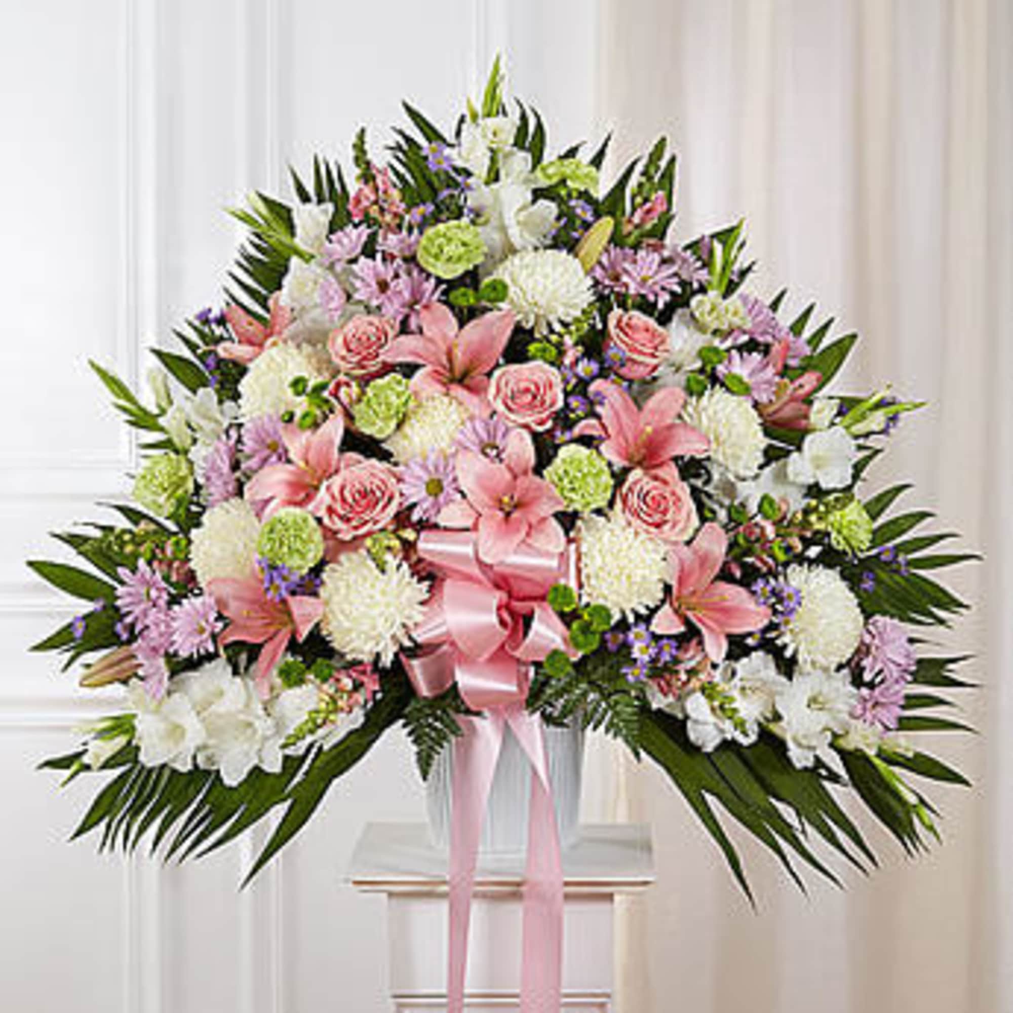 Product ID: 91407


Your heart is filled with sympathy, love and remembrance. This