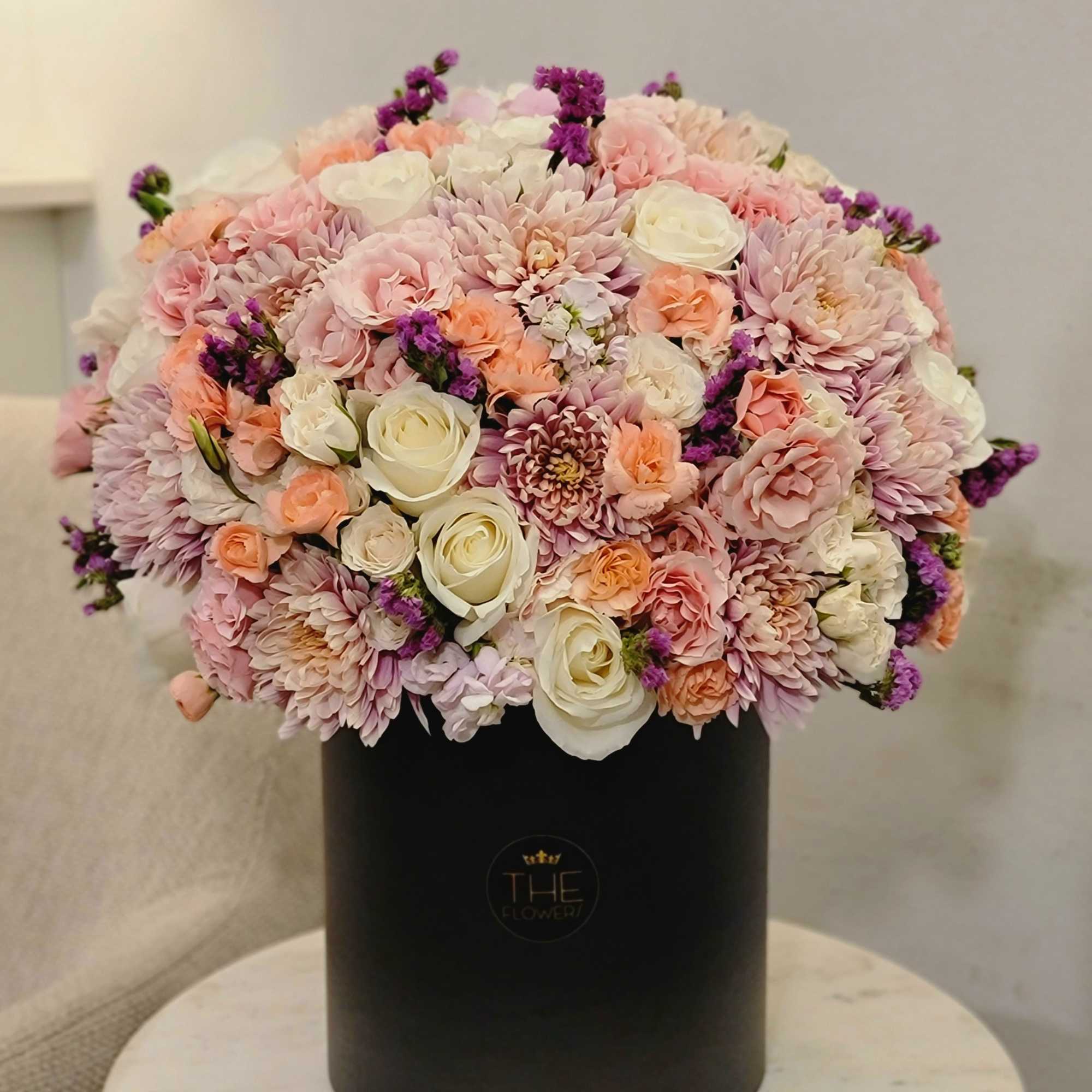 This composition looks like a box of lollipops. Delicious and rich color.