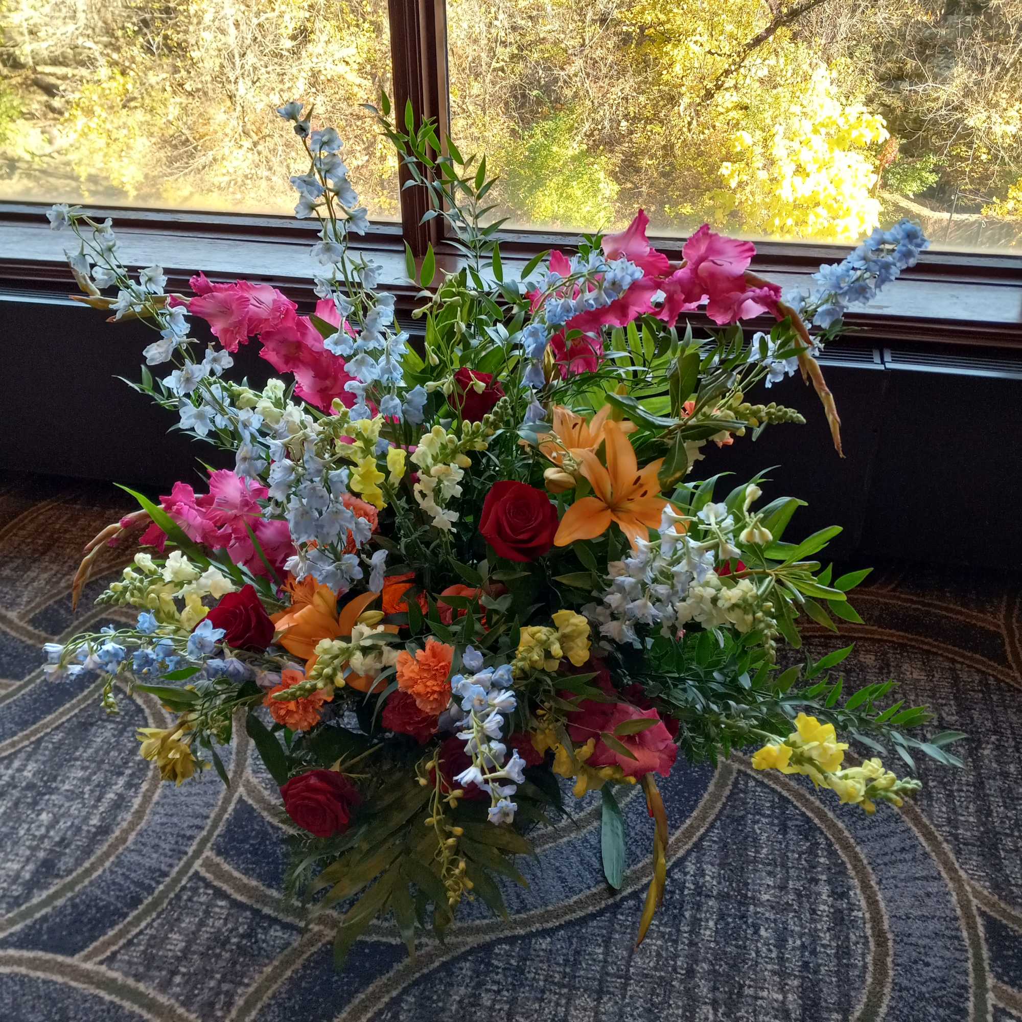 Beautiful huge spectacular color mix floor standing centerpieces for the ceremony