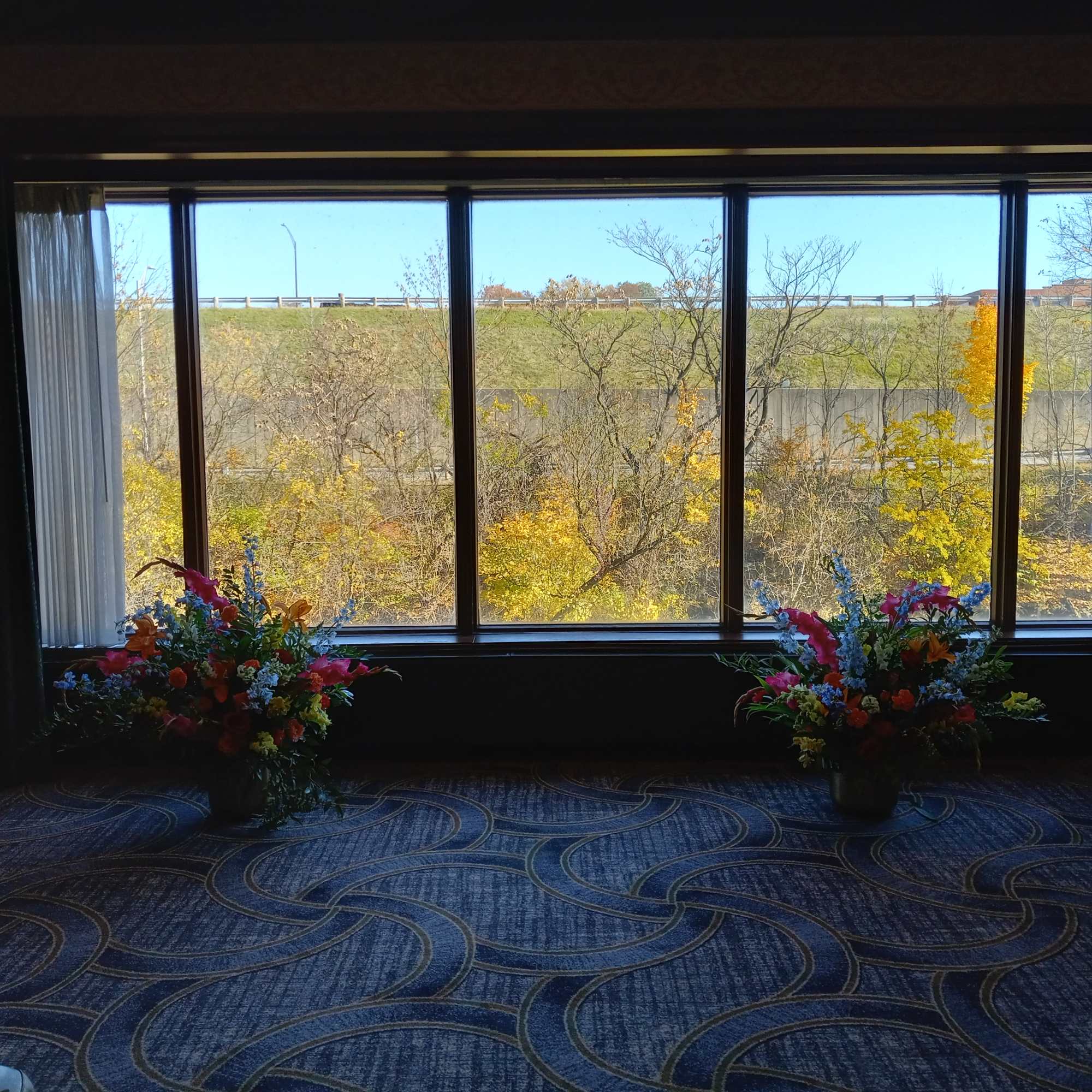 Beautiful huge spectacular color mix floor standing centerpieces for the ceremony