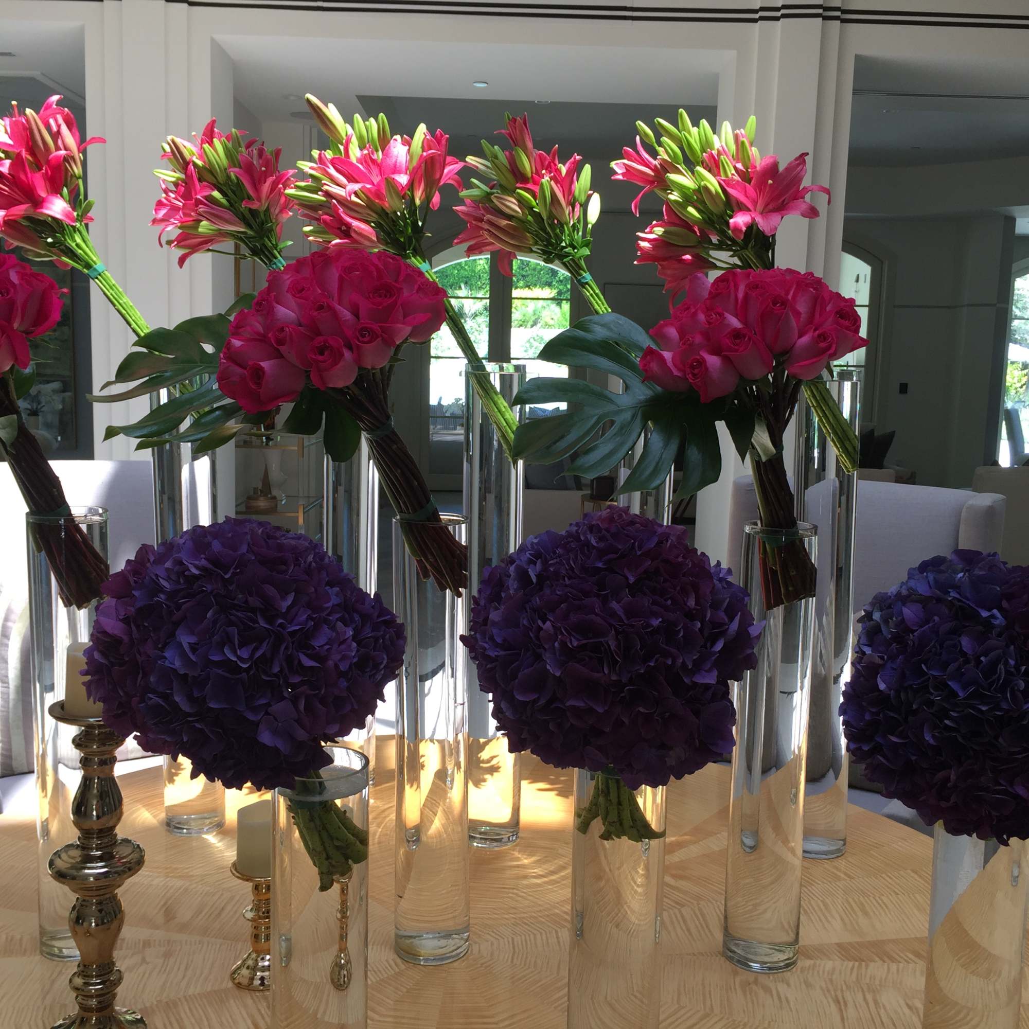 Arrangement
SUBSTITUTION POLICY &ndash; Always deliver the freshest flowers!
Please note the bouquet pictured