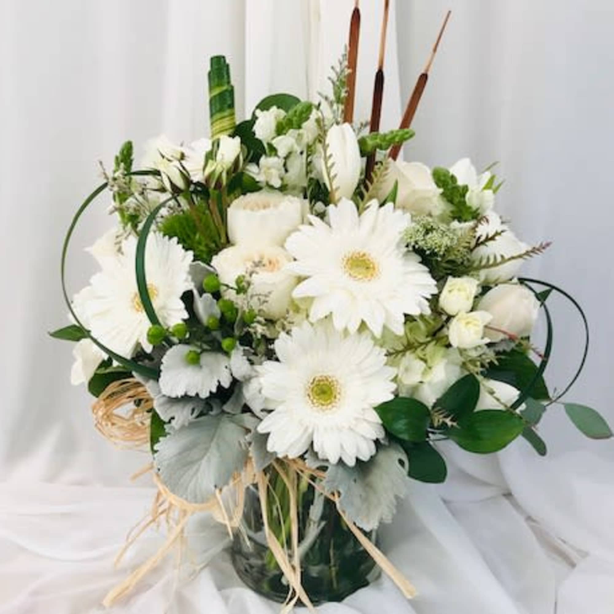 This arrangement is perfect for a friend, family member or loved one