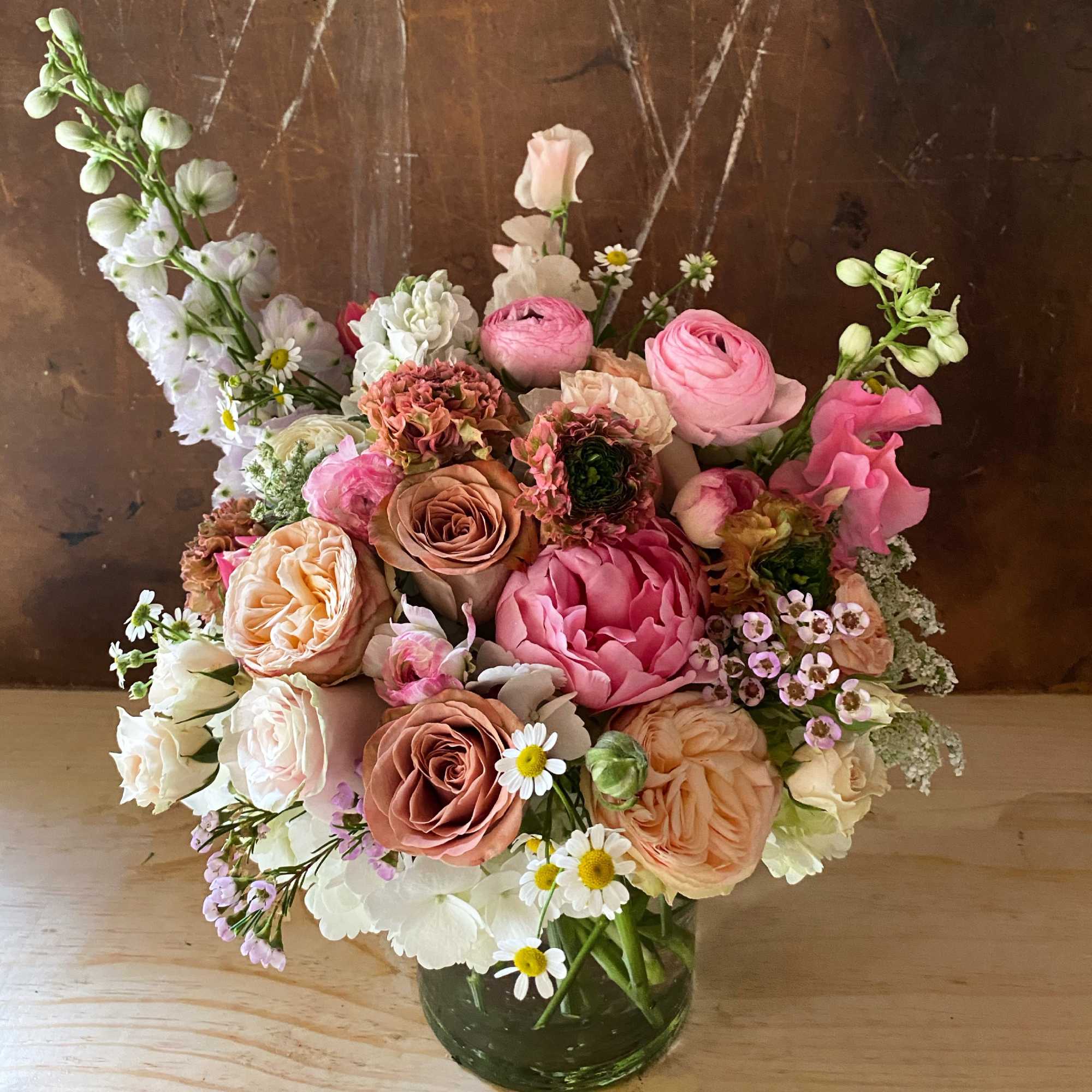 Get a beautiful, fresh large sized Blomst arrangement of seasonal pastels or Get a beautiful, fresh large sized Blomst arrangement of seasonal pastels or