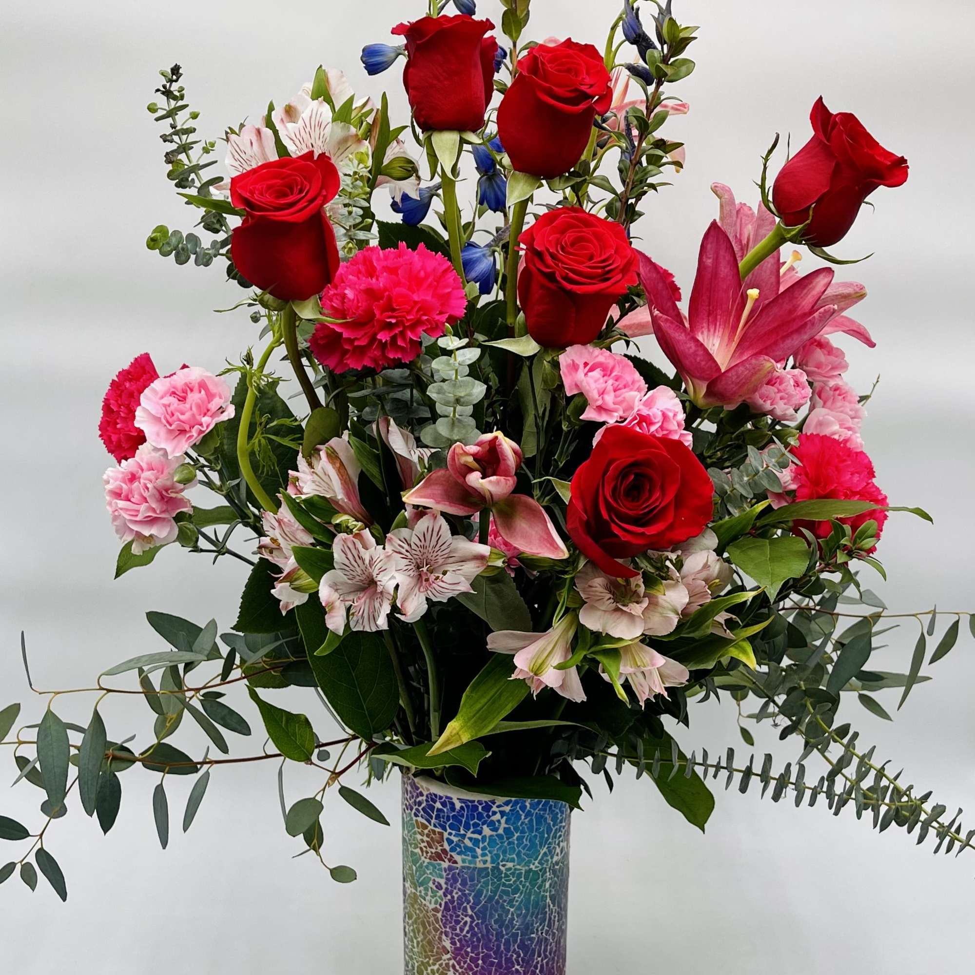 Featuring a sparkling vase that shines as bright as her, our Shimmering Featuring a sparkling vase that shines as bright as her, our Shimmering