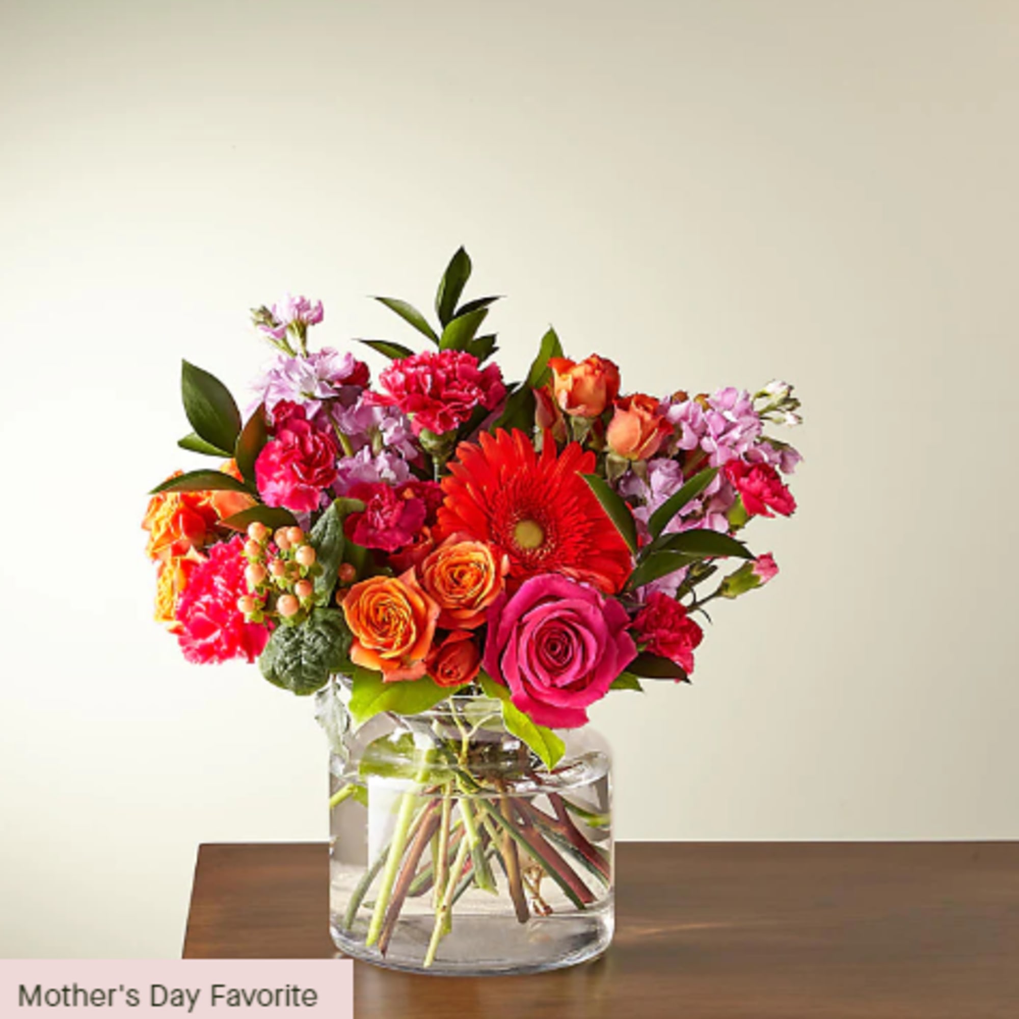 FIESTA BOUQUET
The Fiesta Bouquet is composed of a lively mix, fit to