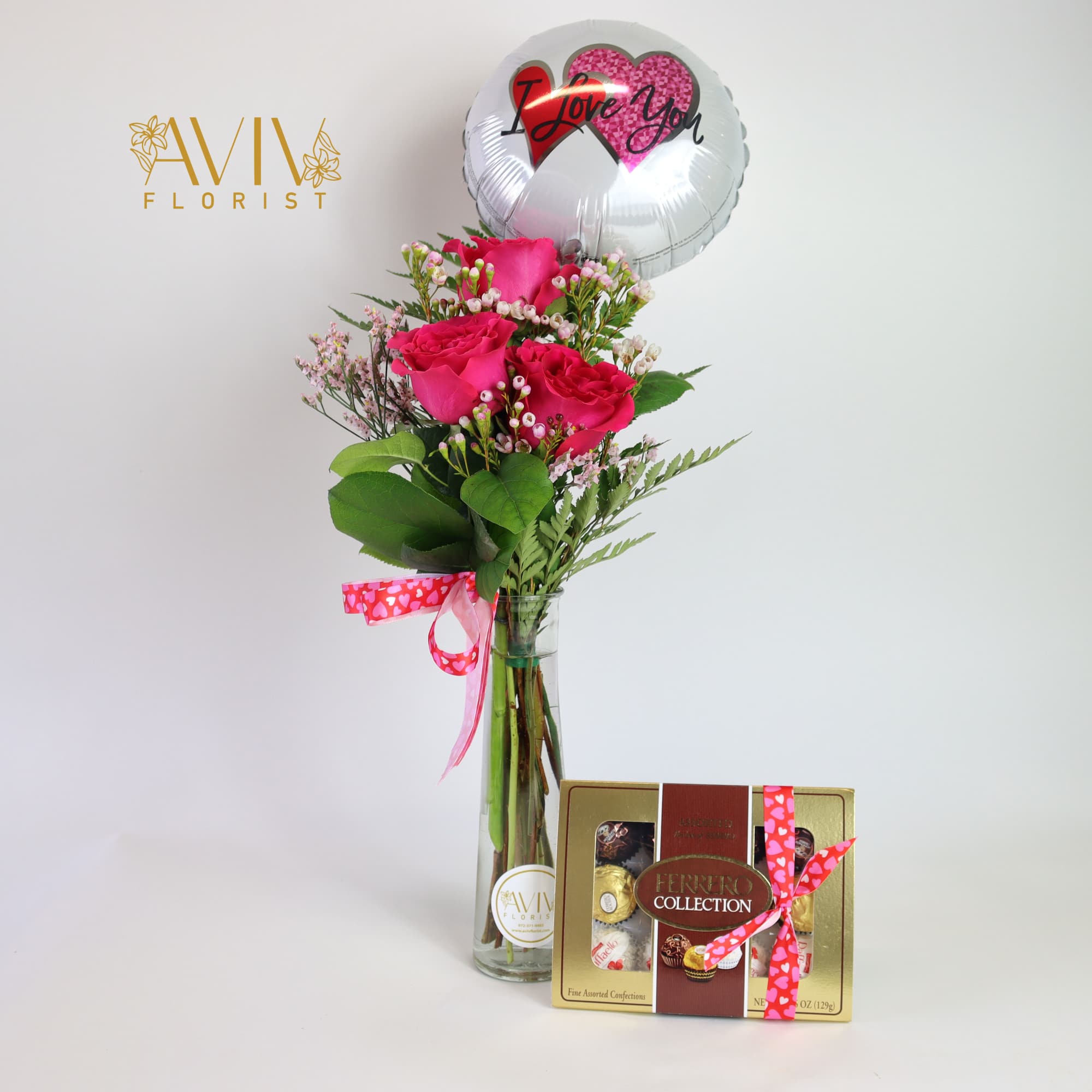 Send a cute and sweet red or pink roses bud vase to
