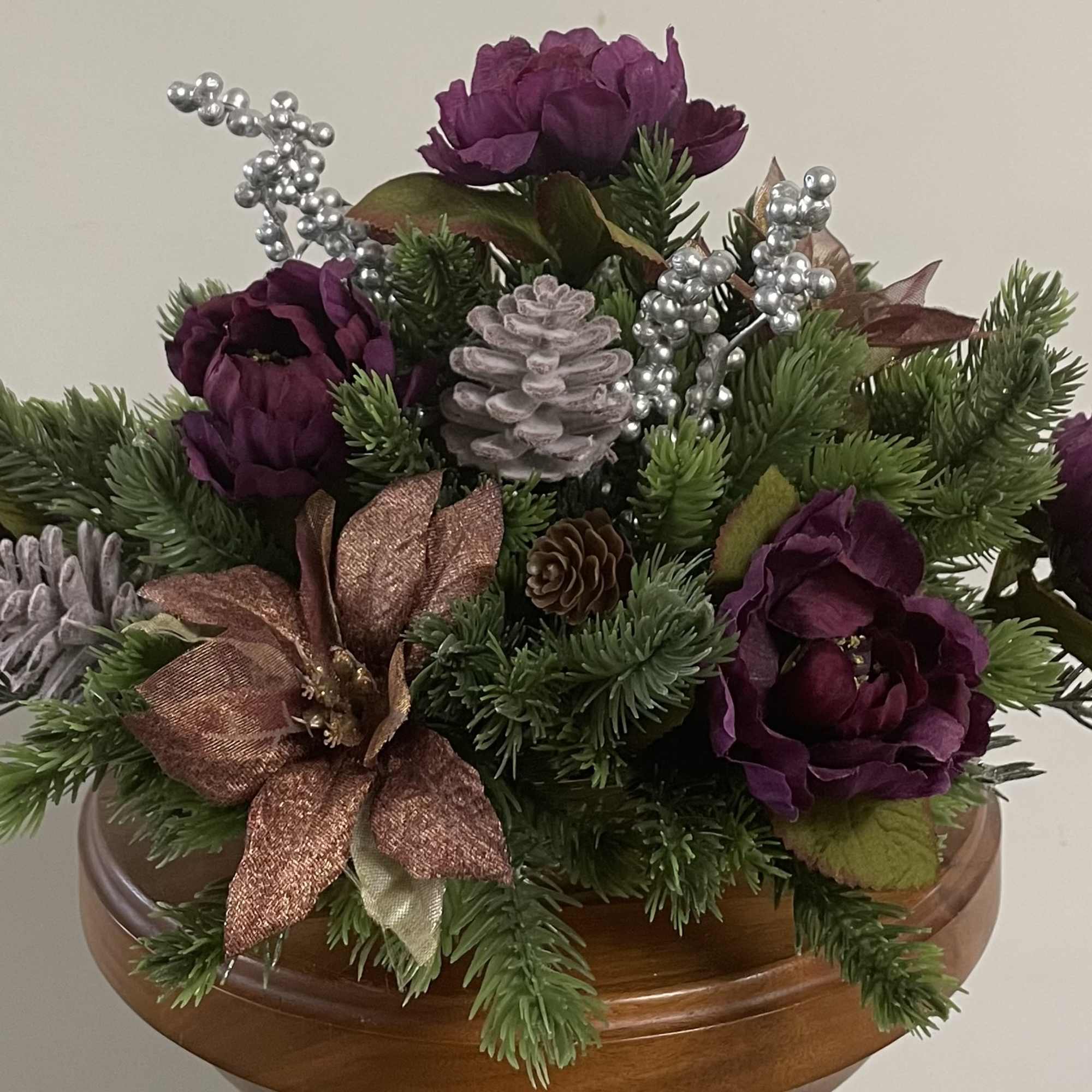 WINTER CENTERPIECE / SILK
14x8.5

