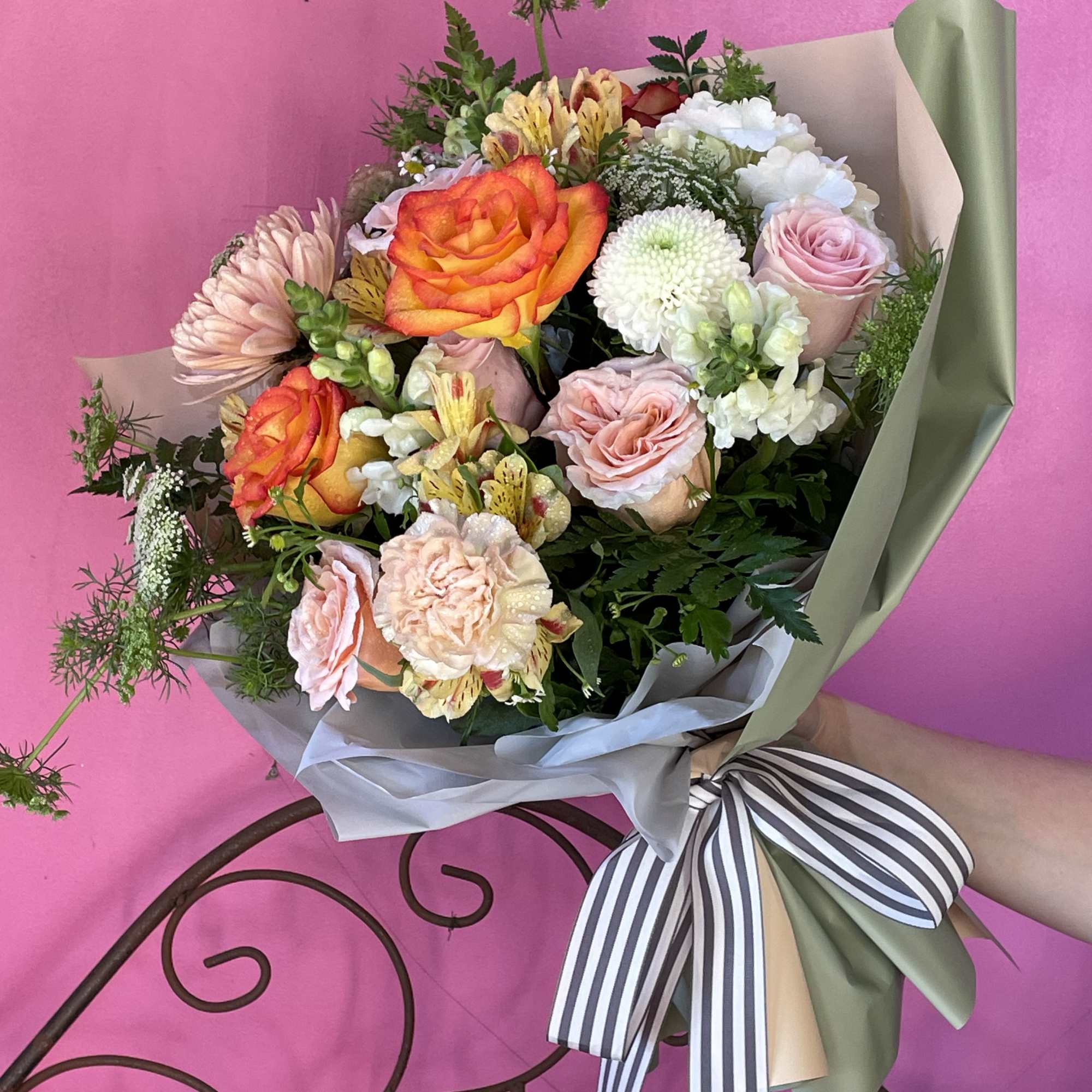 A creamy mix of orange, white, and greens! A perfect gift to