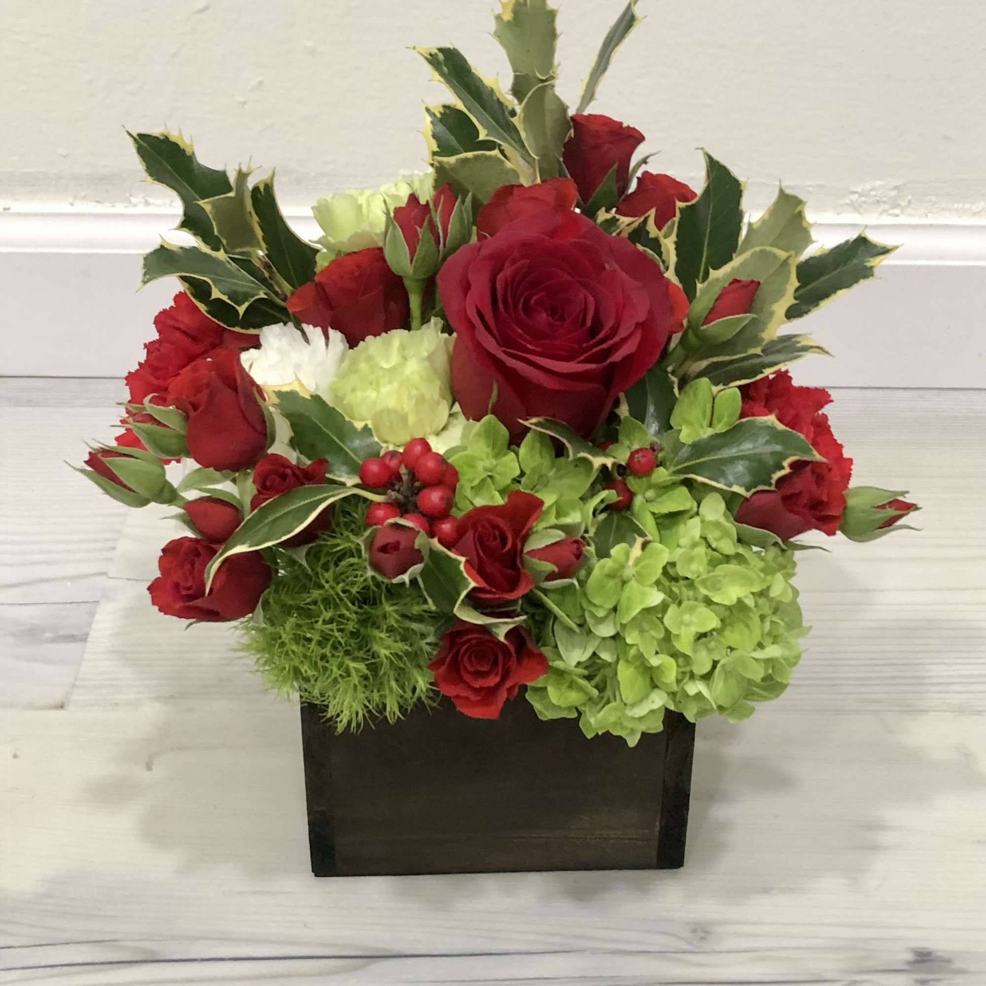 Holiday Designs - Pop-Up Florist Delivery Box, Heavy Duty Corrugated Cardboard Vase Boxes For Secure Floral Arrangements During Transport 12 X 10 X 4 5 Extra Large 10 Pack