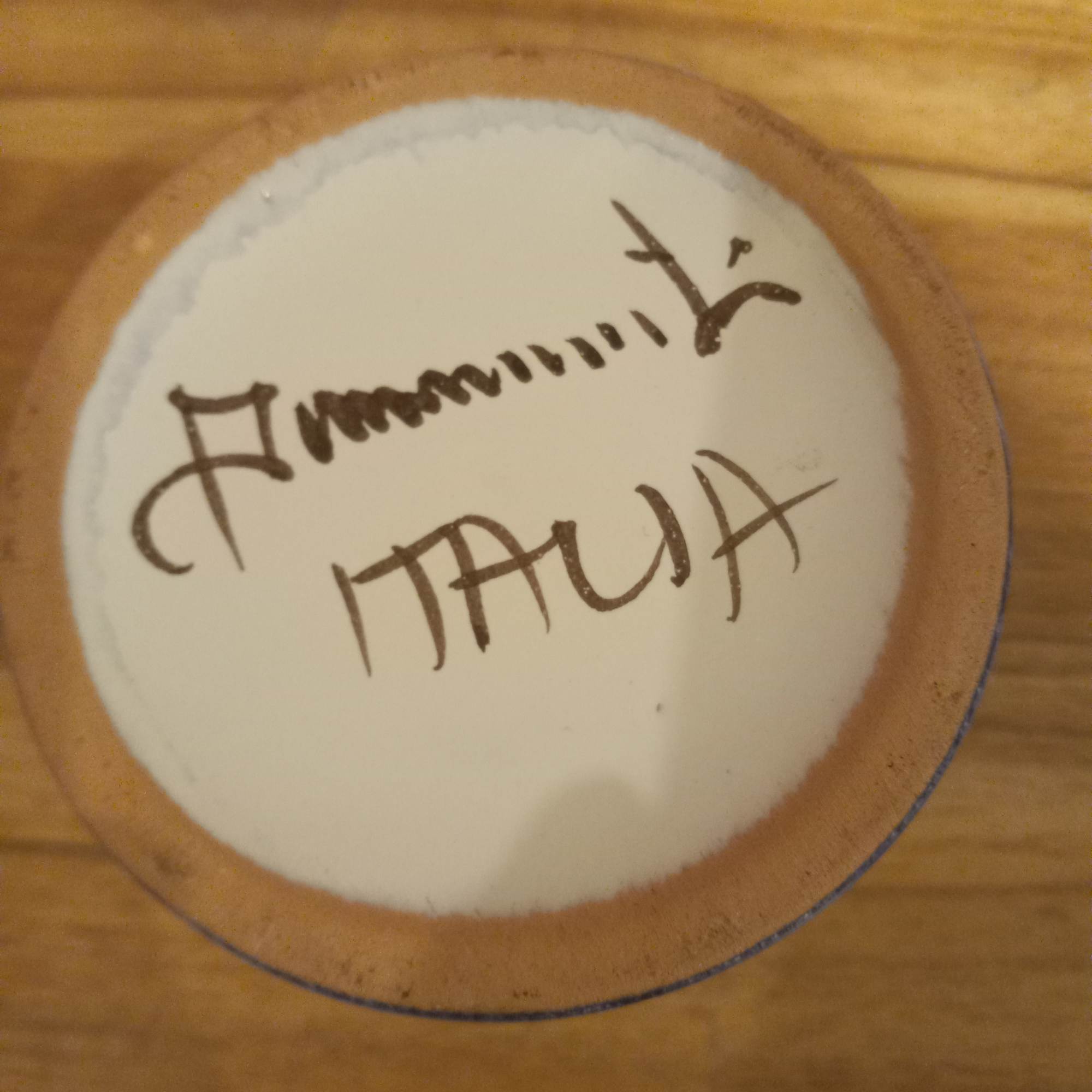 One of a kind authentic hand painted in Italie coffee or tea