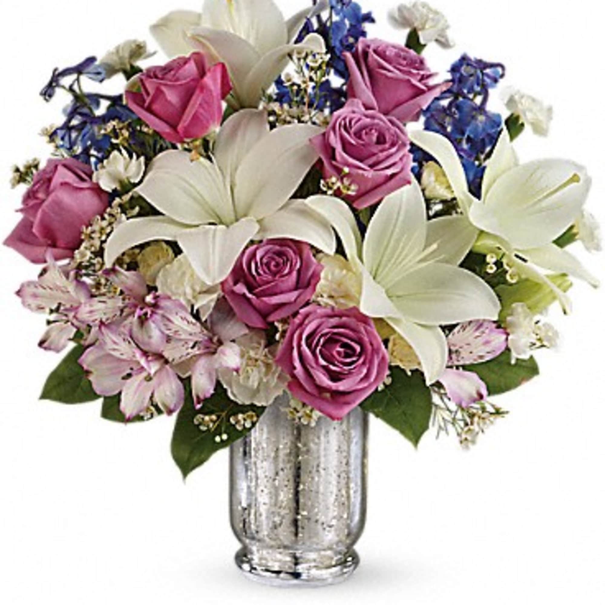 Make her dreams come true with this ethereal bouquet, presented in a