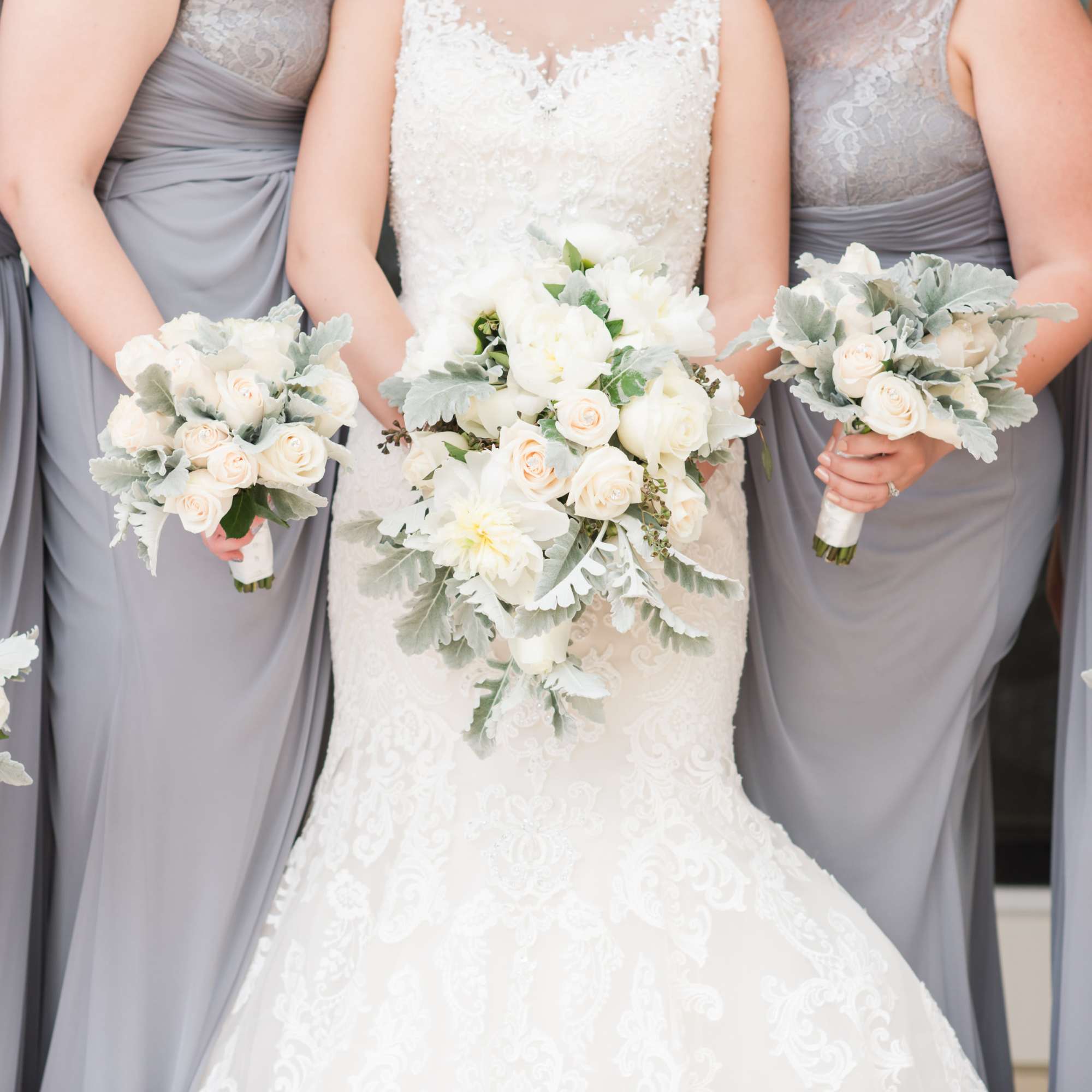 Designed after the snow covered peaks of the rookies this bouquet of