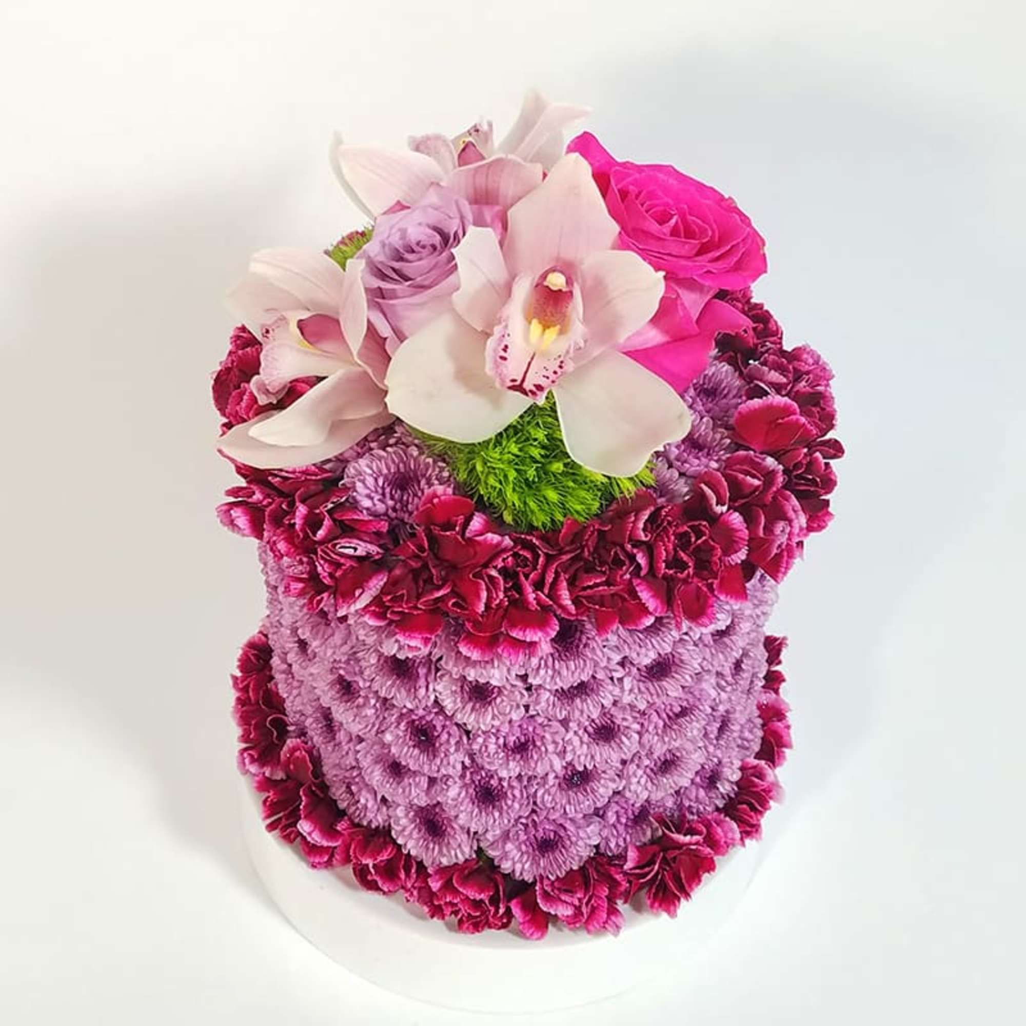 Send That Especial Someone a Fat Free Flower Cake. Made with mums Send That Especial Someone a Fat Free Flower Cake. Made with mums