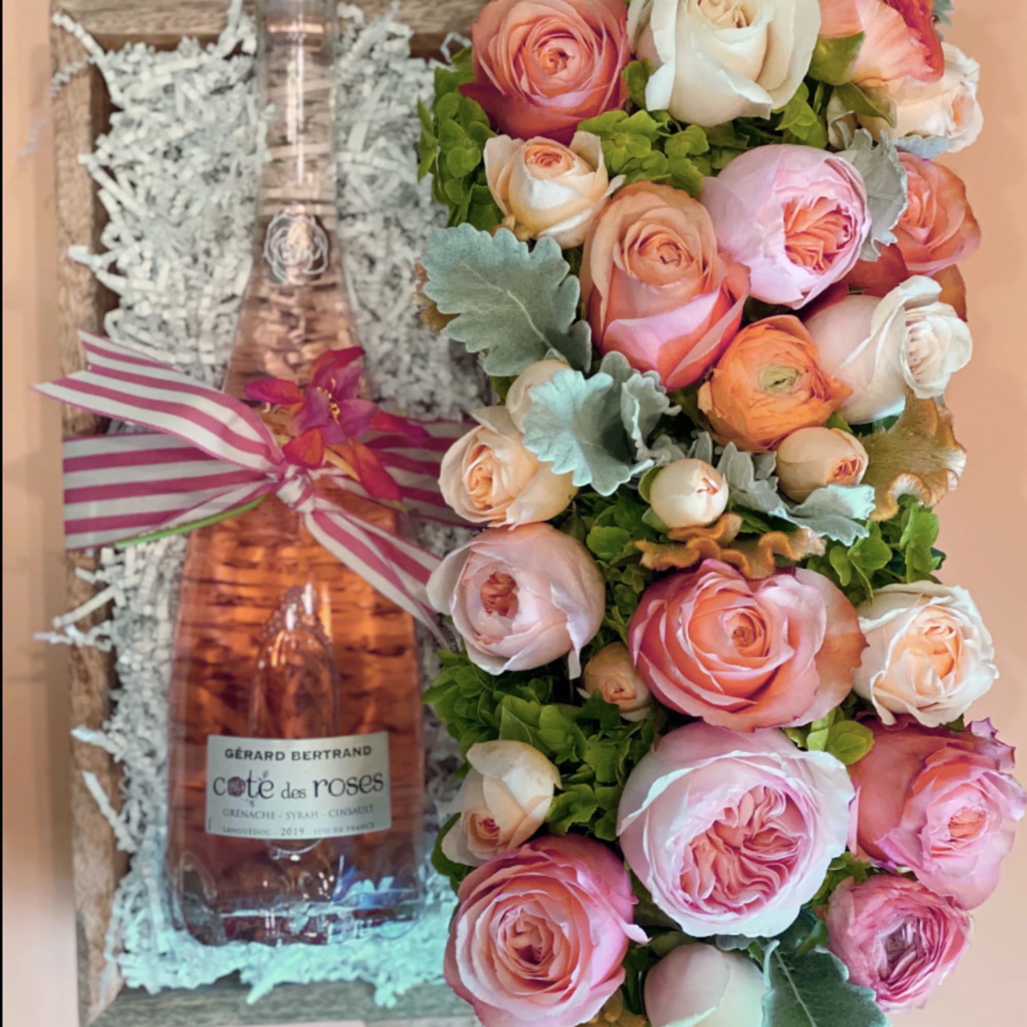 Live your life &ldquo;La Vie en Rose&rdquo; with this perfect match
*1 Bottle