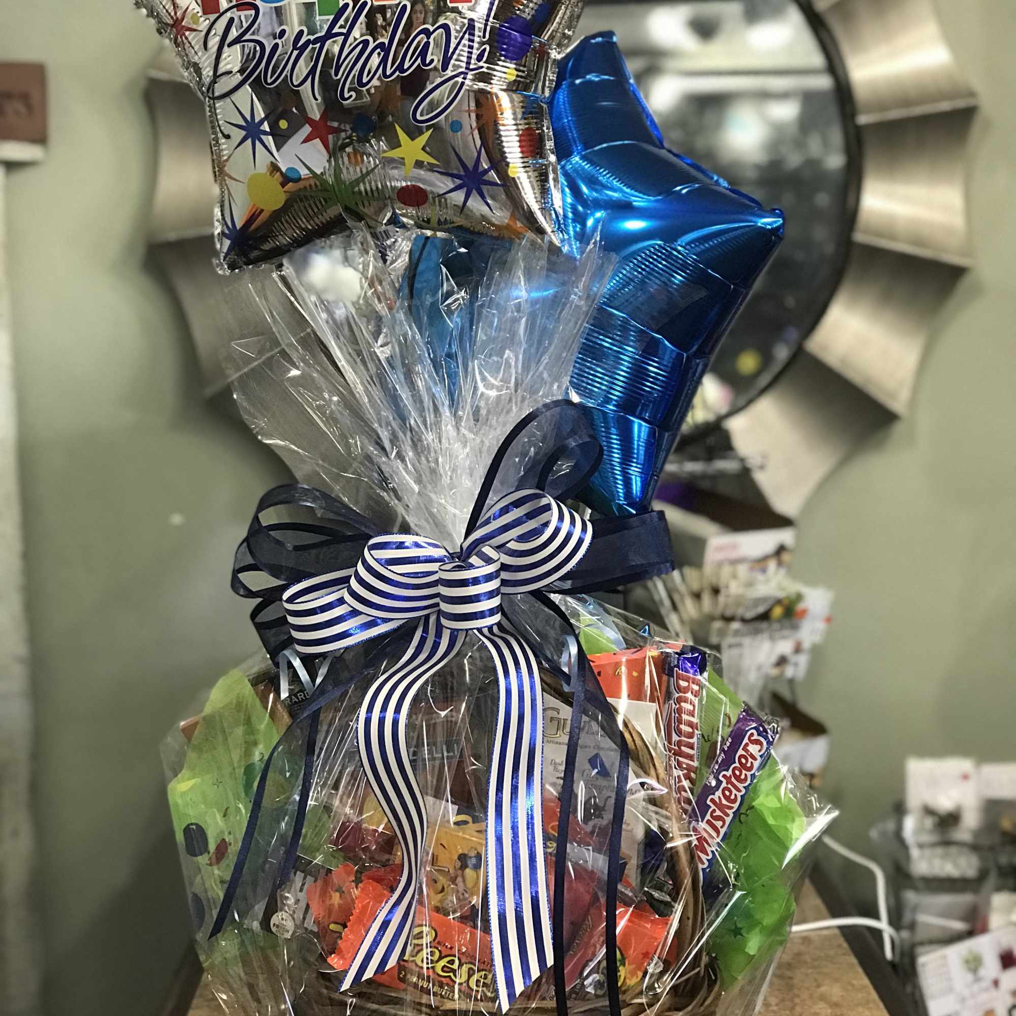 For the ones that are so sweet and love chocolate, this basket For the ones that are so sweet and love chocolate, this basket