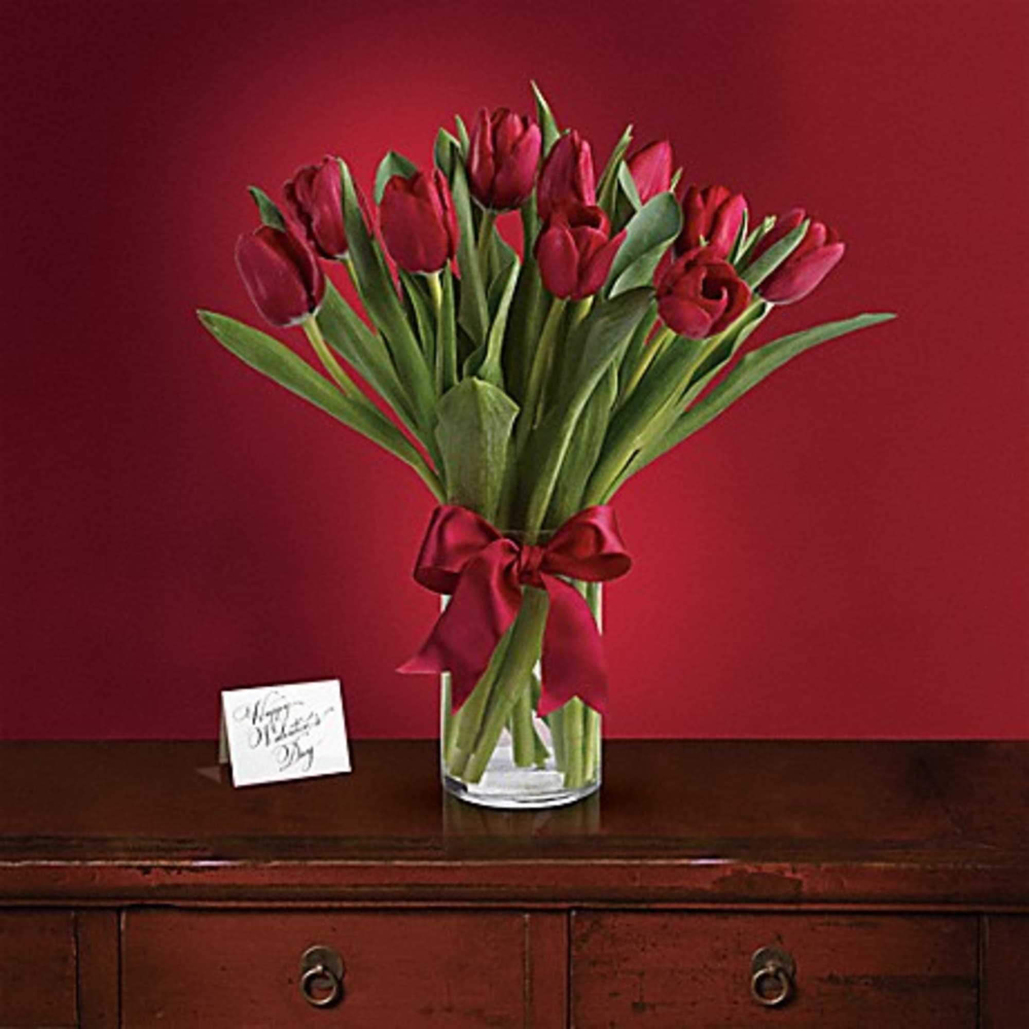 Beautiful and &quot;simply said&quot; red tulips are a hip way to show
