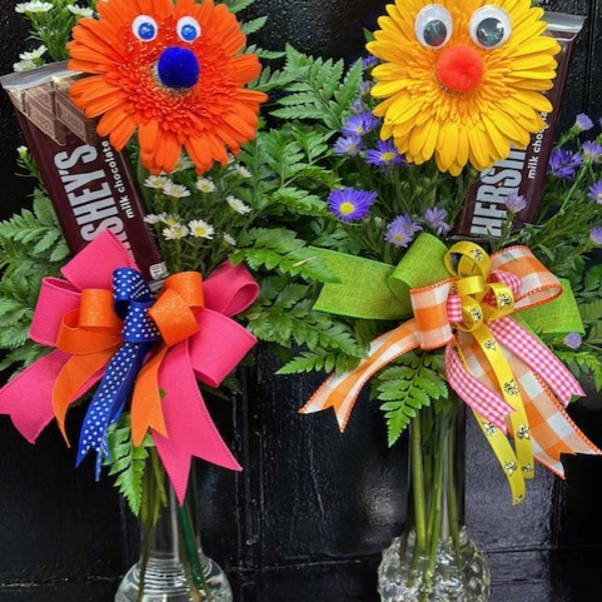 These adorable arrangements are sure to put a smile on your face! These adorable arrangements are sure to put a smile on your face!