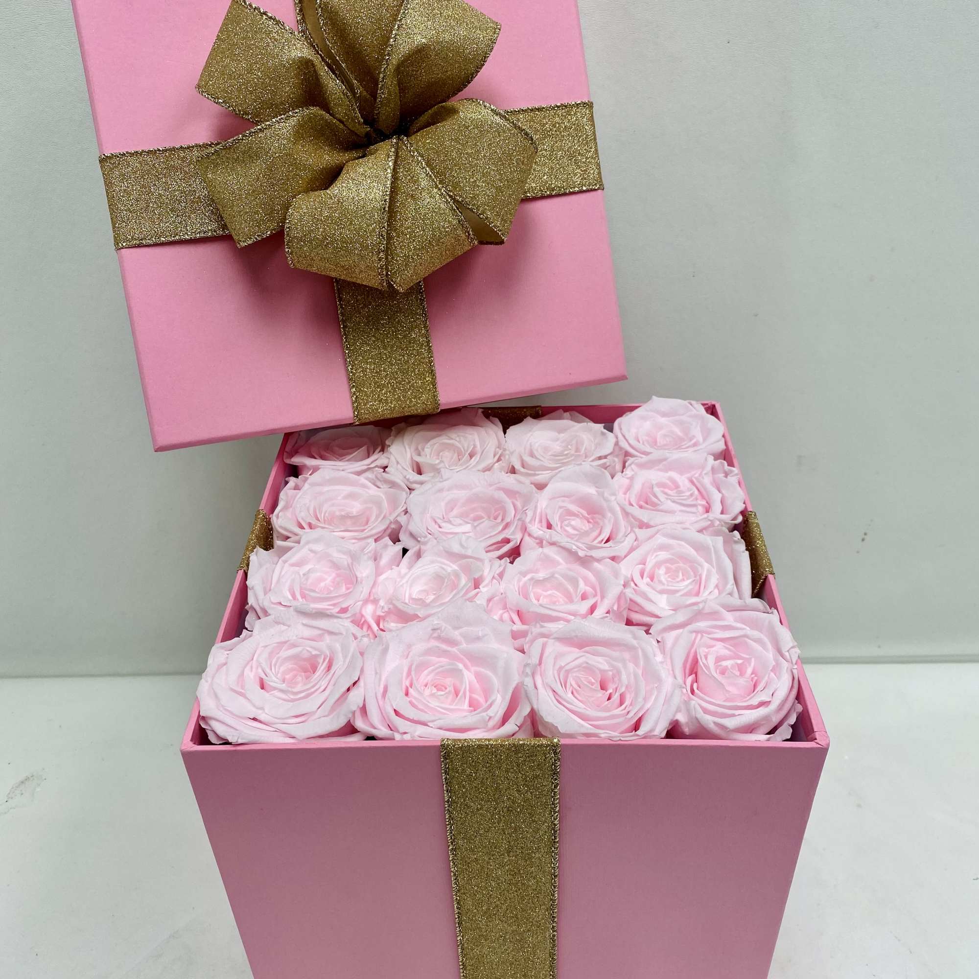 Soft and sweet unique 16 preserved, natural long lasting roses. Will last