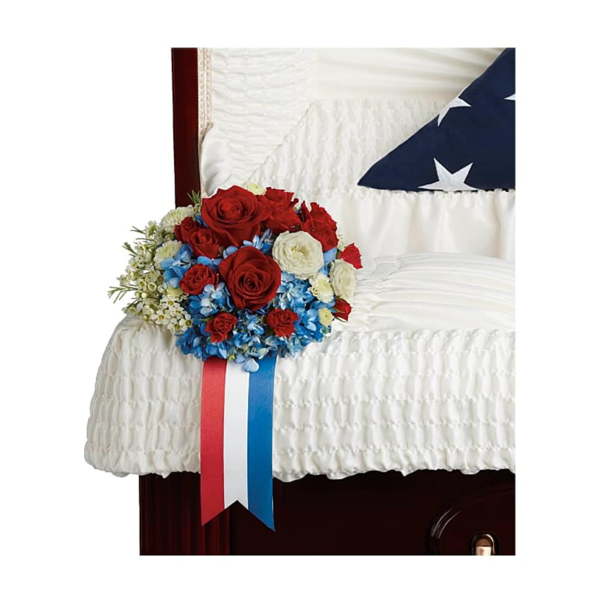 Celebrate the honorable legacy of your loved one with this patriotic display