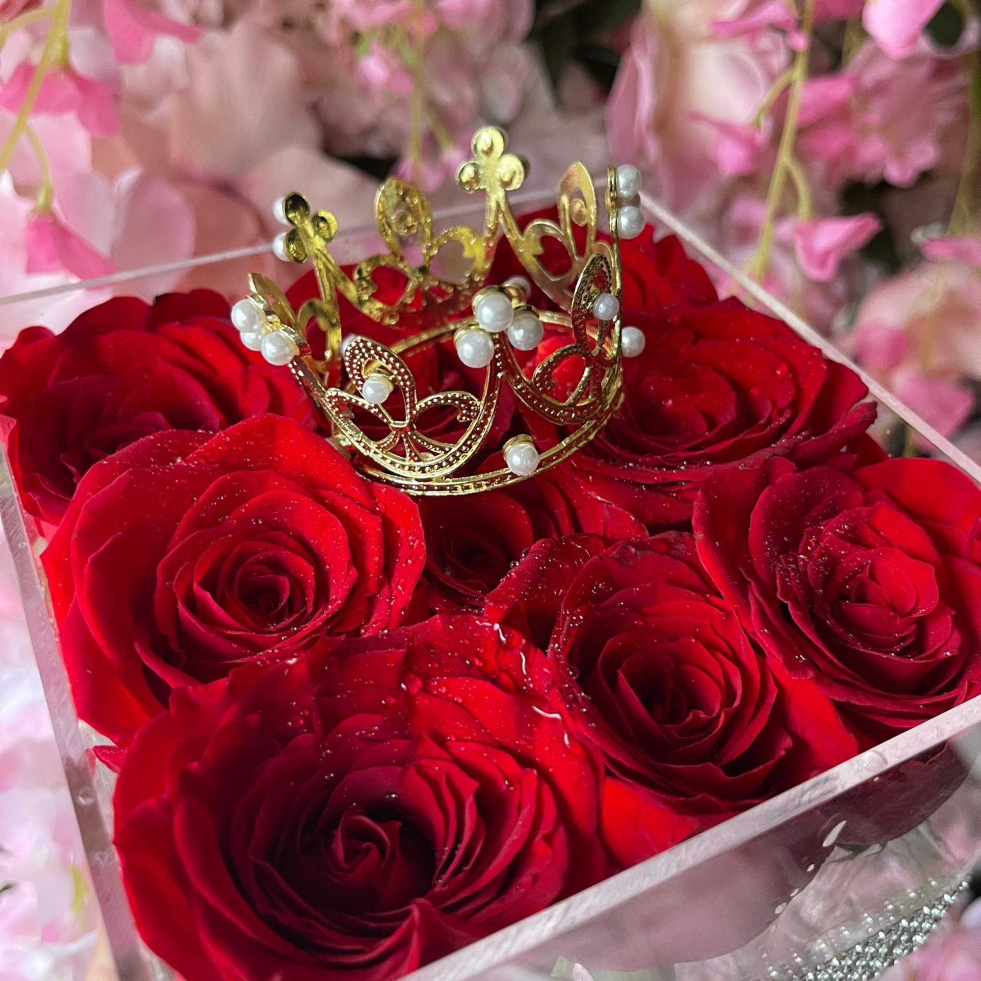 Princess Luxe Box is made for the modern princess this classy box