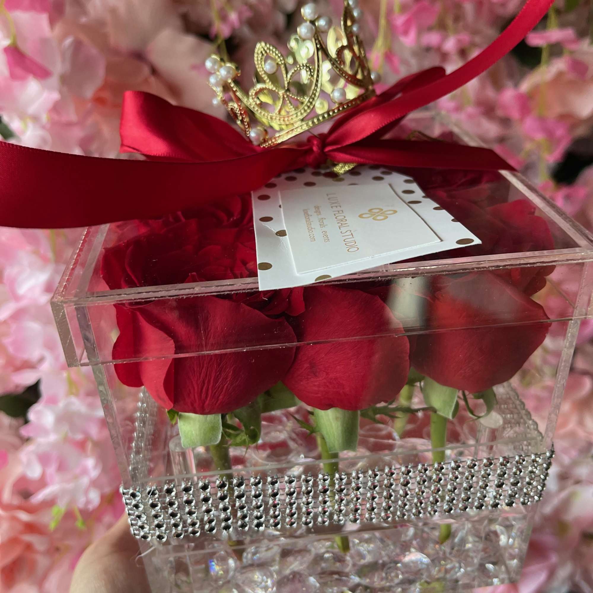 Princess Luxe Box is made for the modern princess this classy box