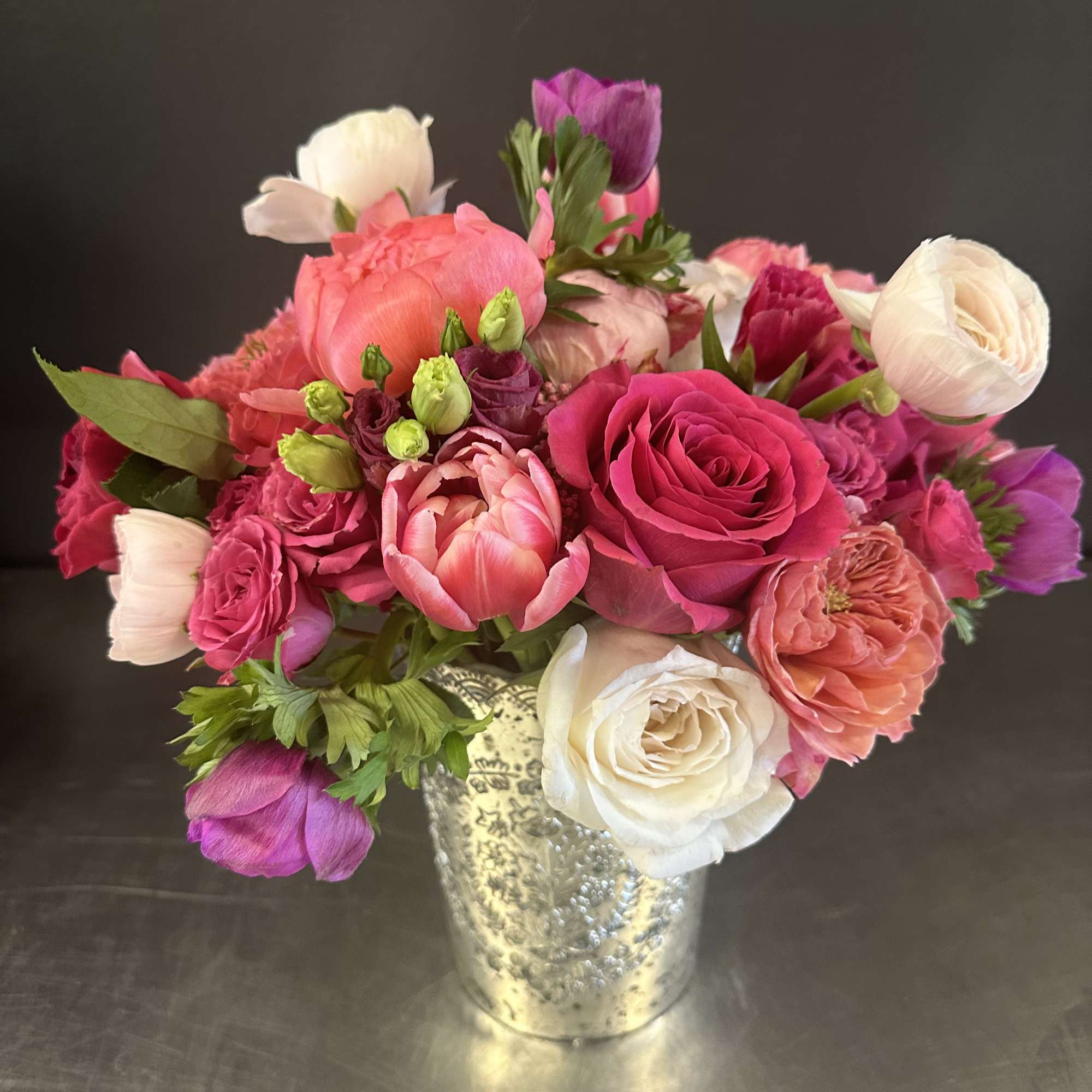  A beautiful mixture of pinks to brighten anyones day!