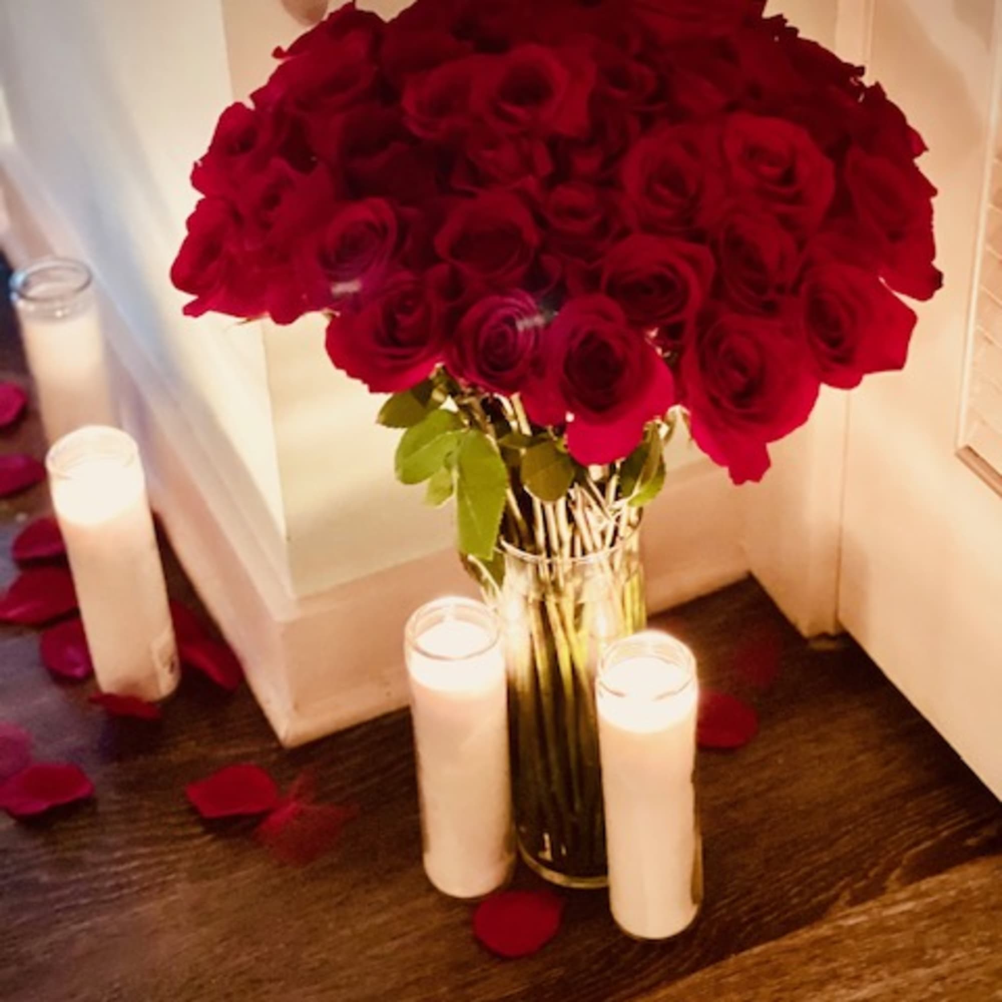 Indulge in the luxurious elegance of our handcrafted Luxury Rose Bloom. Meticulously Indulge in the luxurious elegance of our handcrafted Luxury Rose Bloom. Meticulously